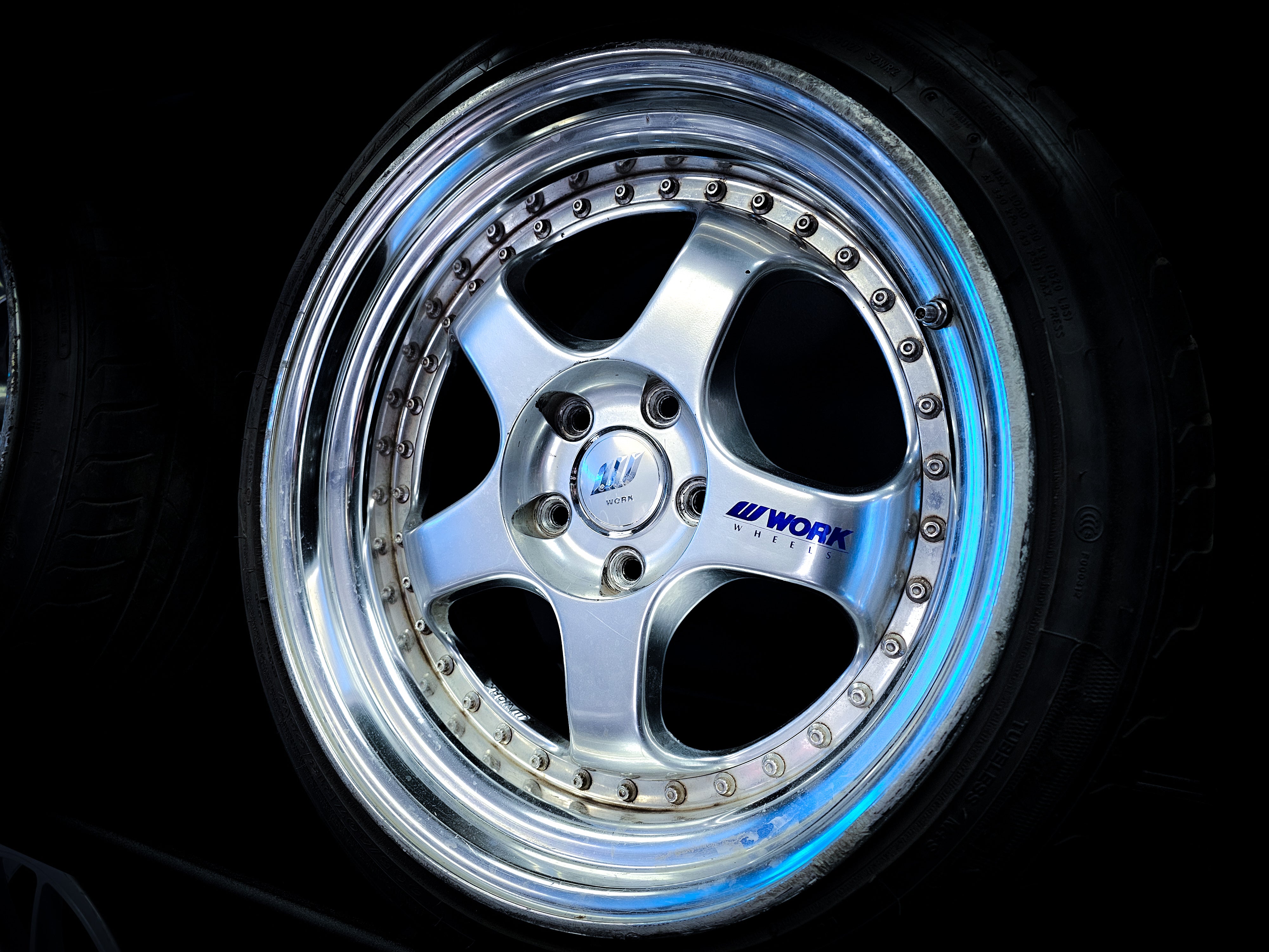 WORK Style Silver Lifted Logo Meister S1 3P Double Silver Centre Caps (early generation)