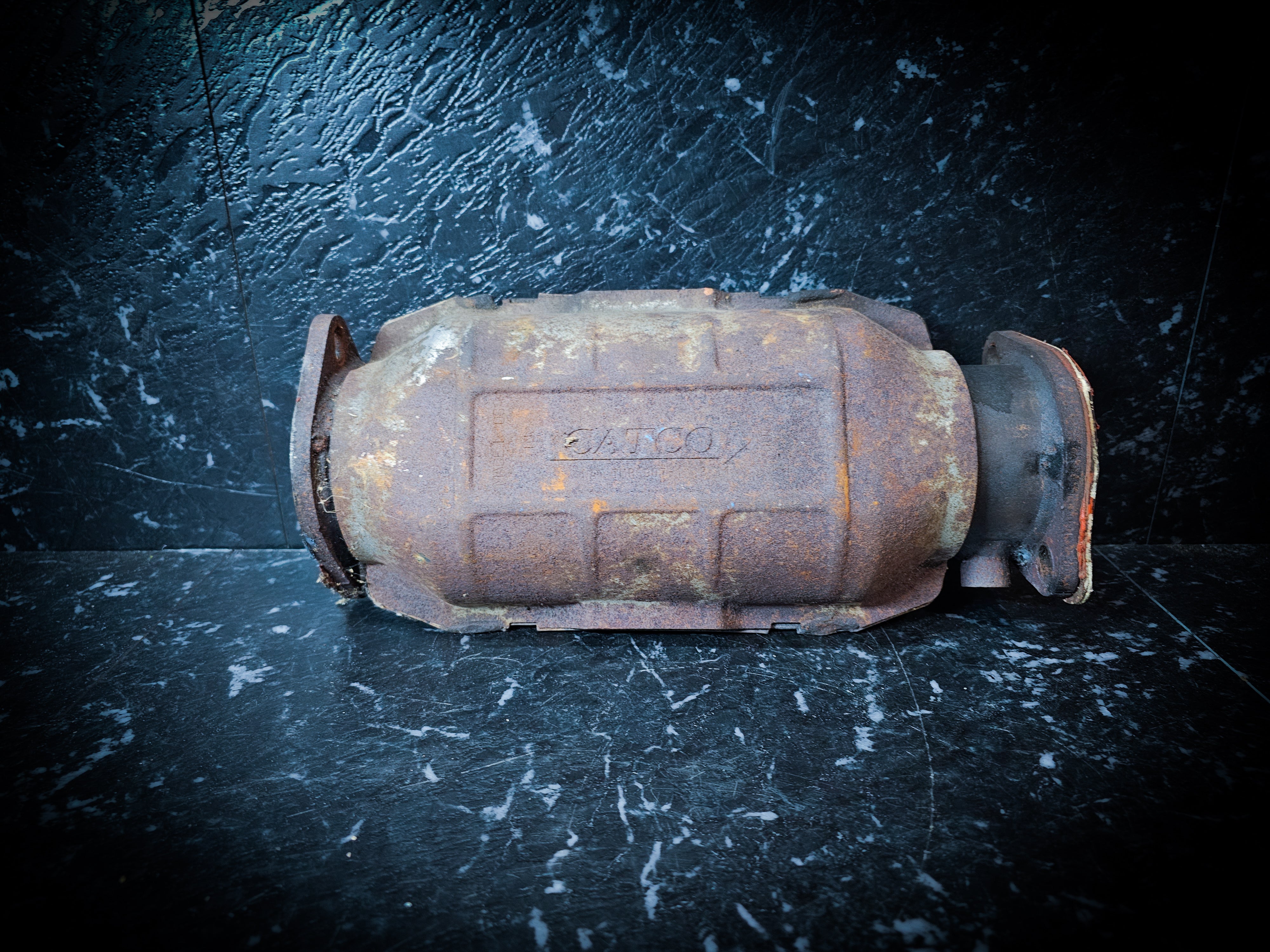 CAPCO High Flow Stainless 3" Catalytic Converter