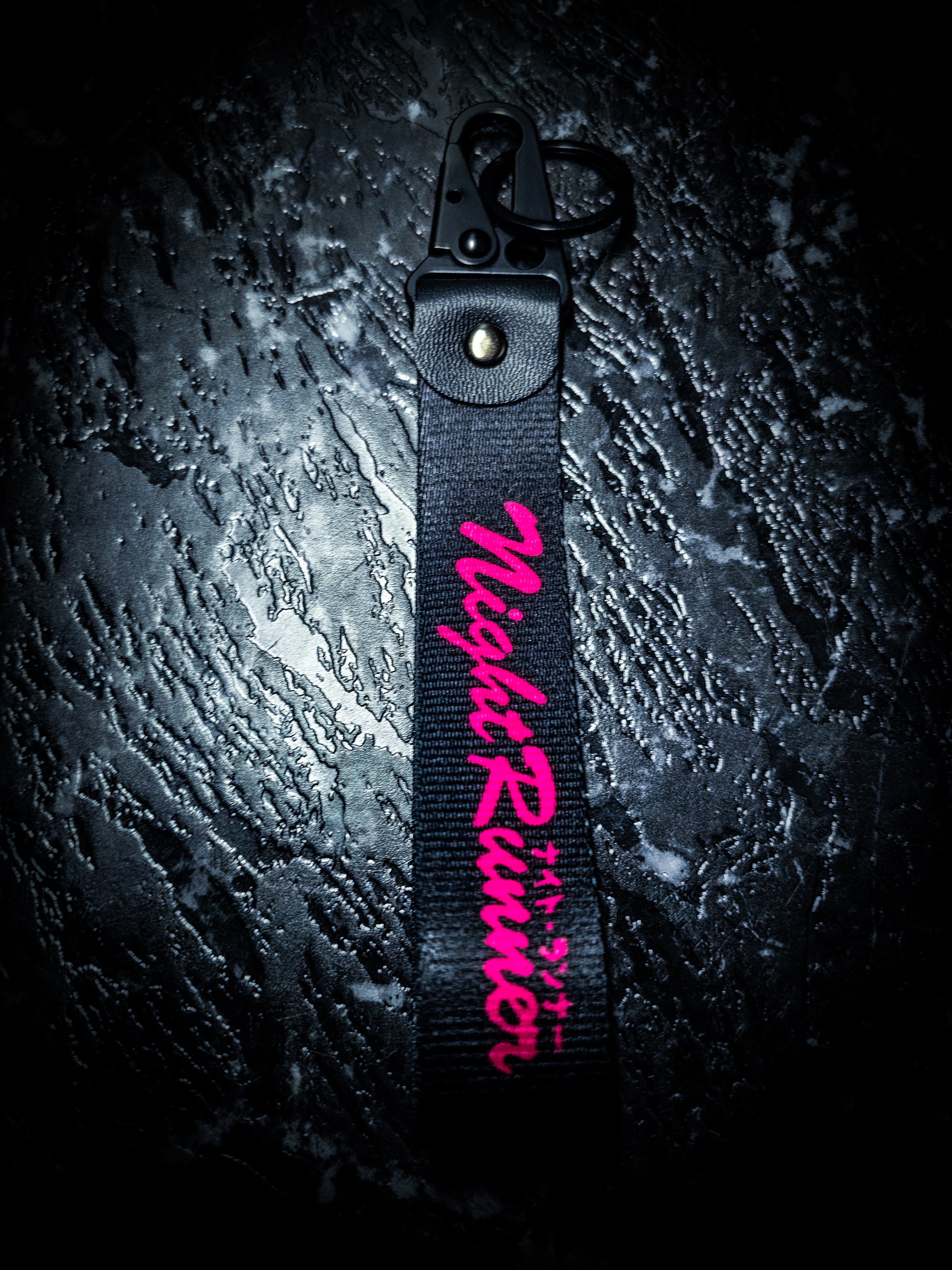 Night Runner Key Latch