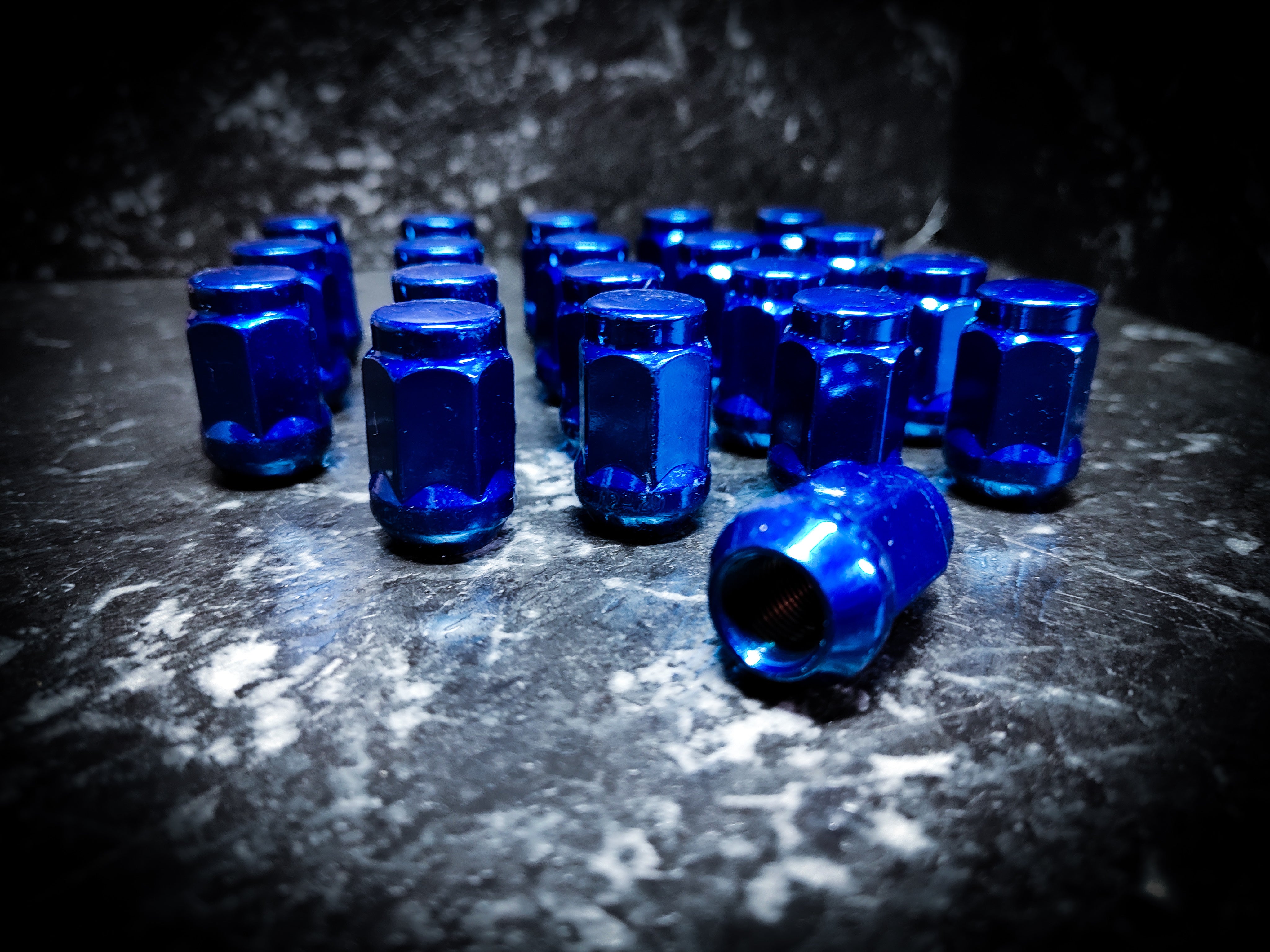 Mirror Blue 12x1/2" Pitch FORD Wheel Nuts Pack