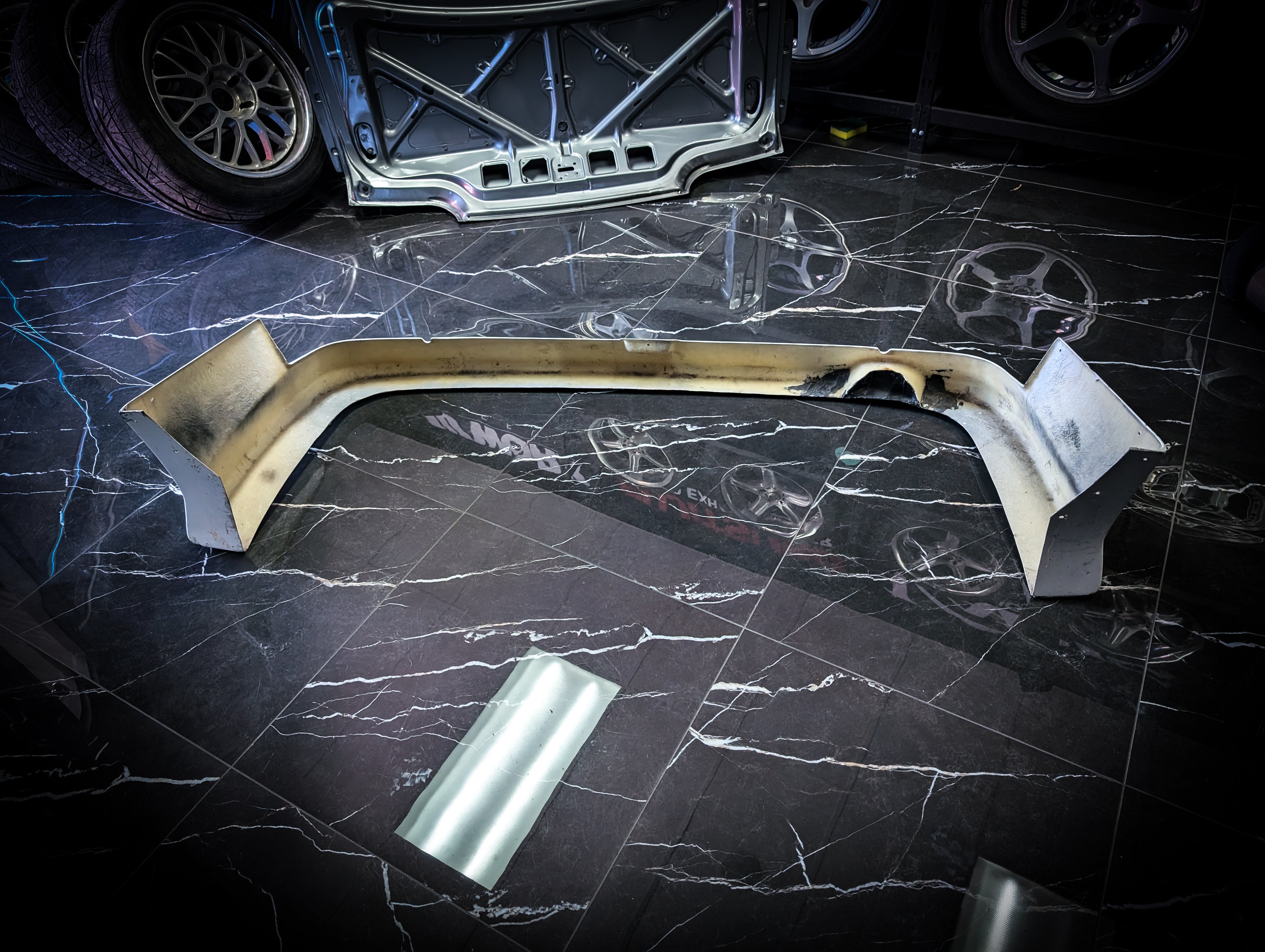 Nissan Skyline R32 Sedan Rear Fiberglass Lip