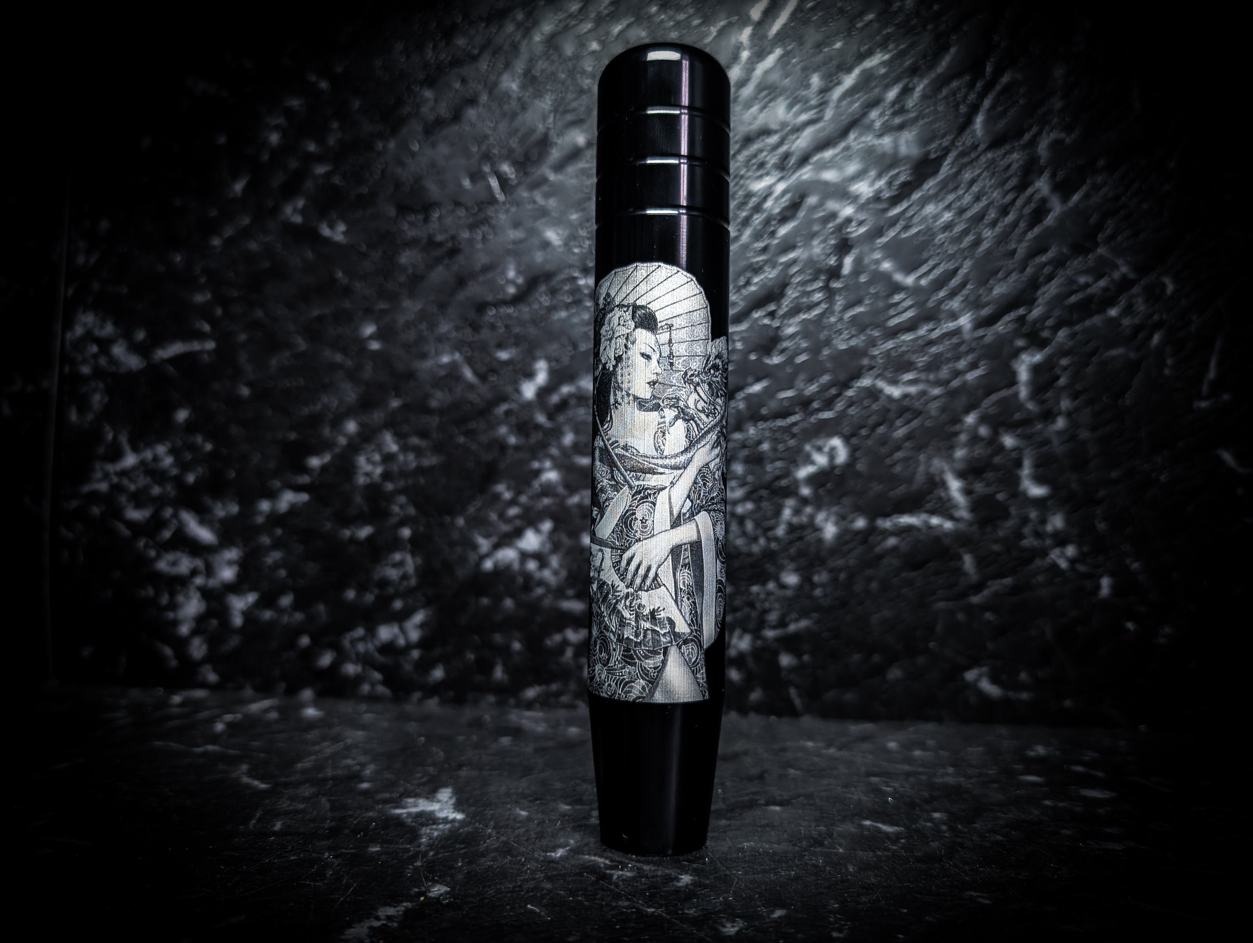 Geisha and Dragon Tall Manual Gear Knob ππ²