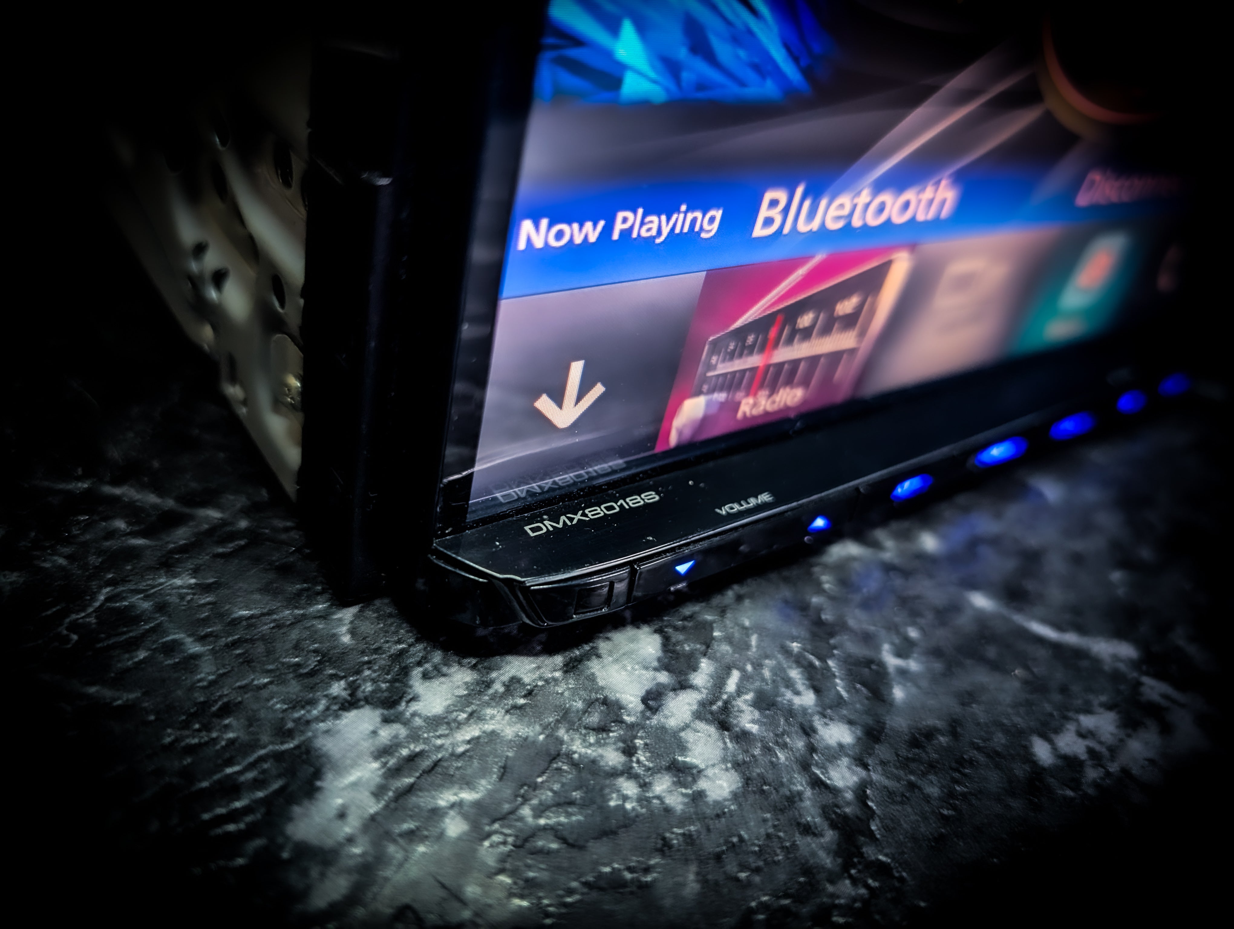 KENWOOD Bluetooth Touchscreen Double Din Car Stereo