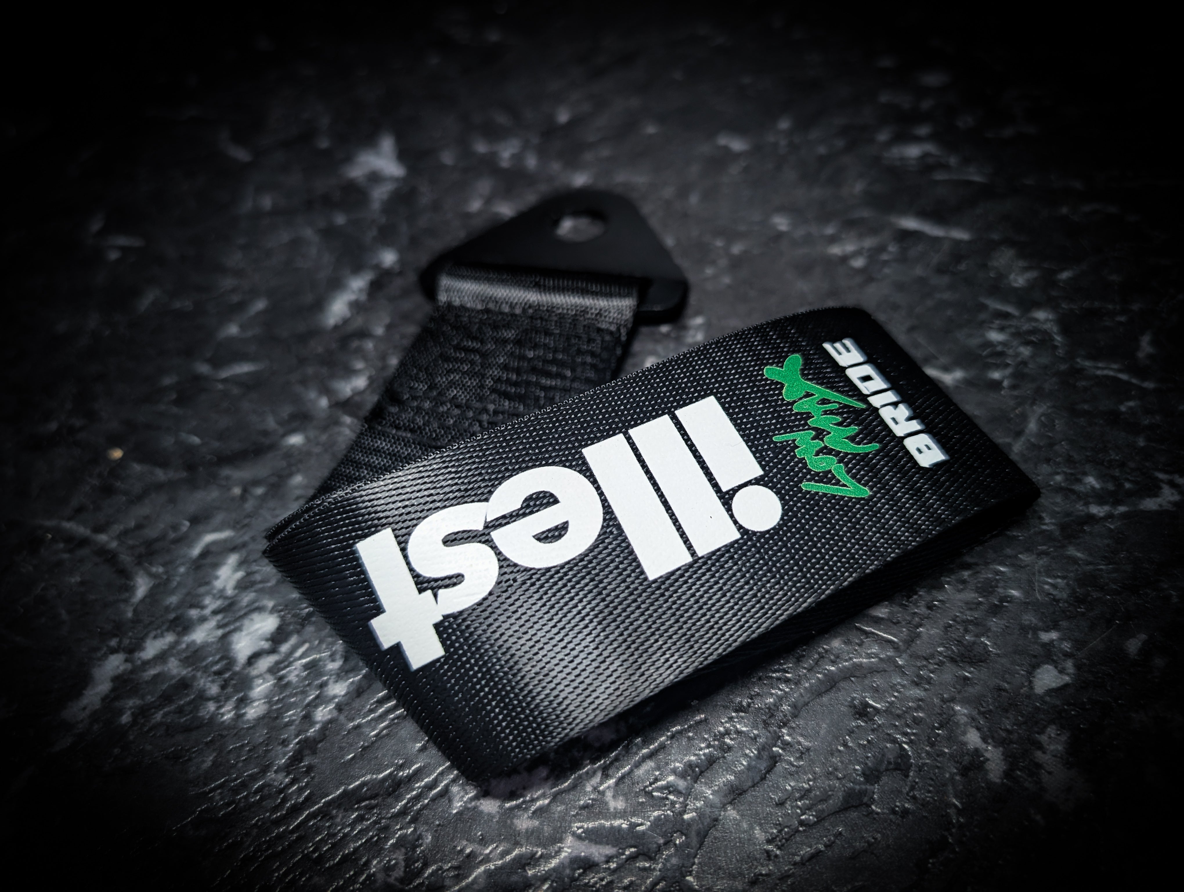 BRIDE ILLEST Black Tow Strap
