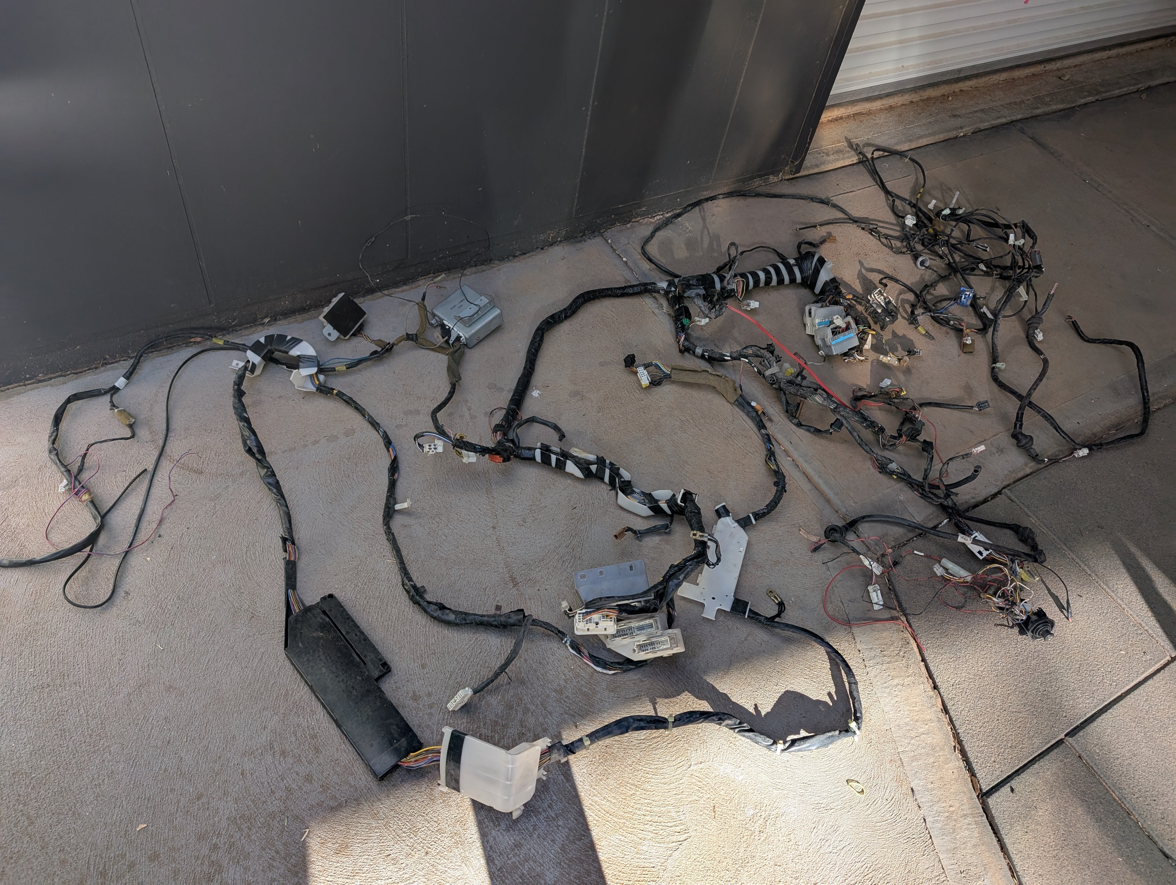 Nissan Skyline R33 GTST Coupe Body Wiring Loom "24015 22U04"