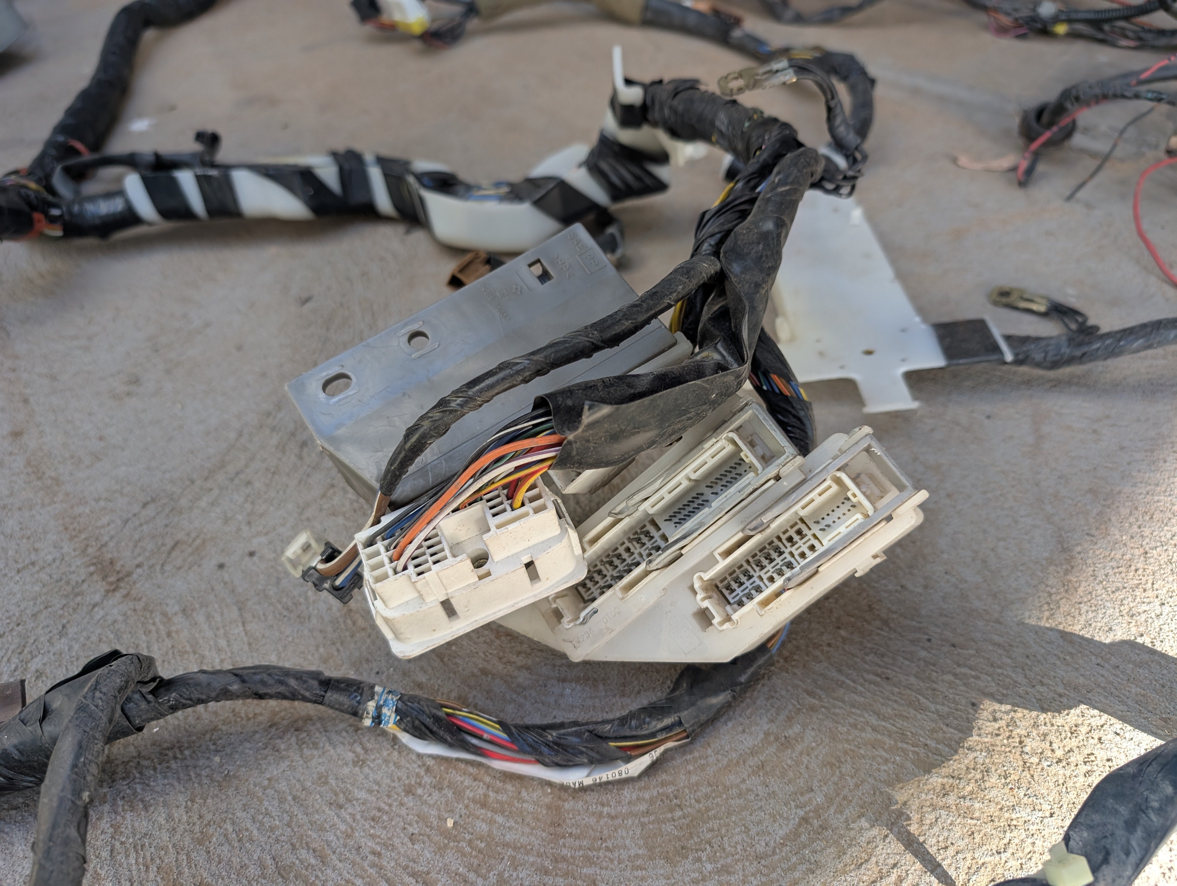 Nissan Skyline R33 GTST Coupe Body Wiring Loom "24015 22U04"