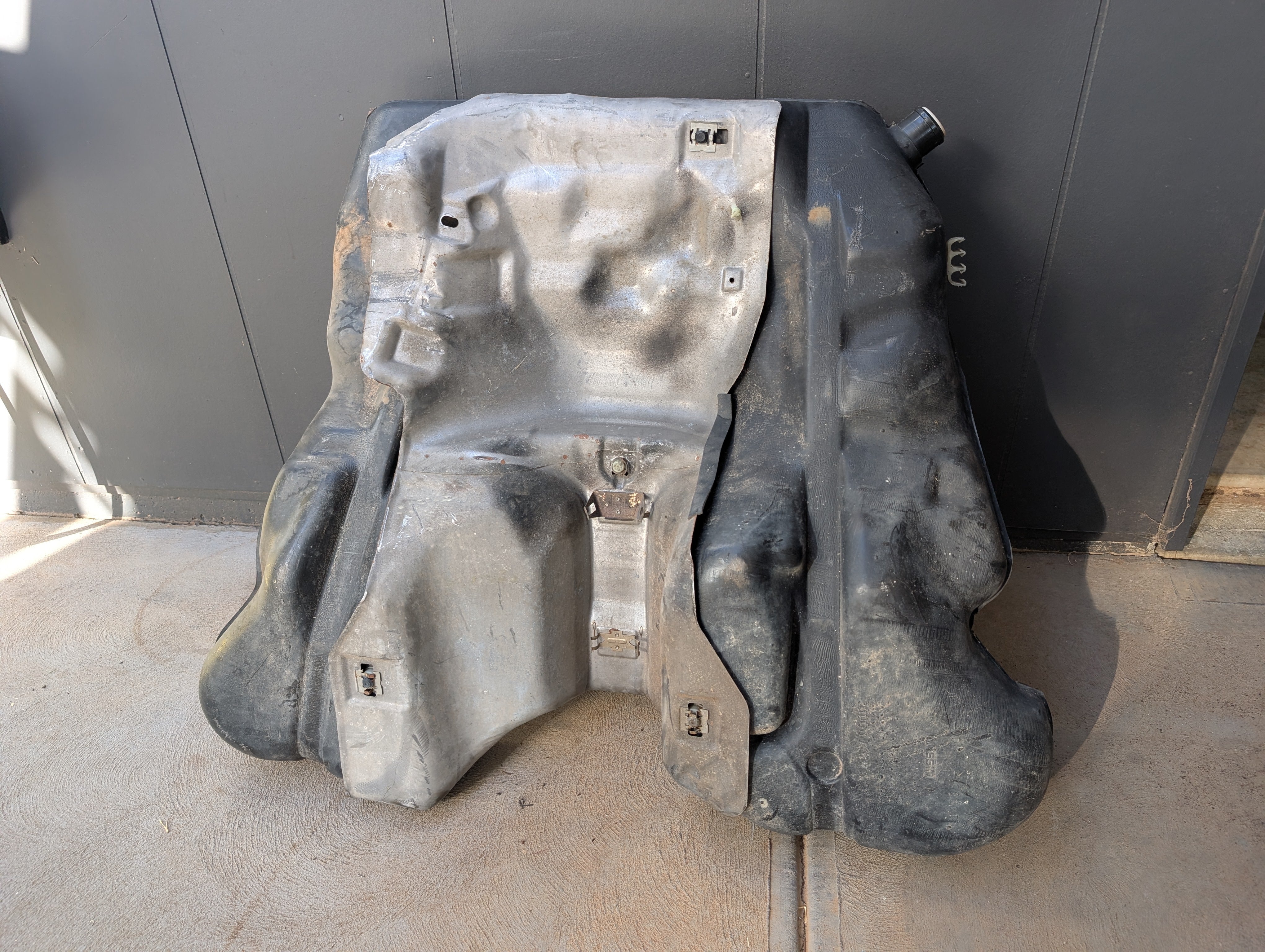Nissan Skyline R33 GTST Coupe Fuel Tank