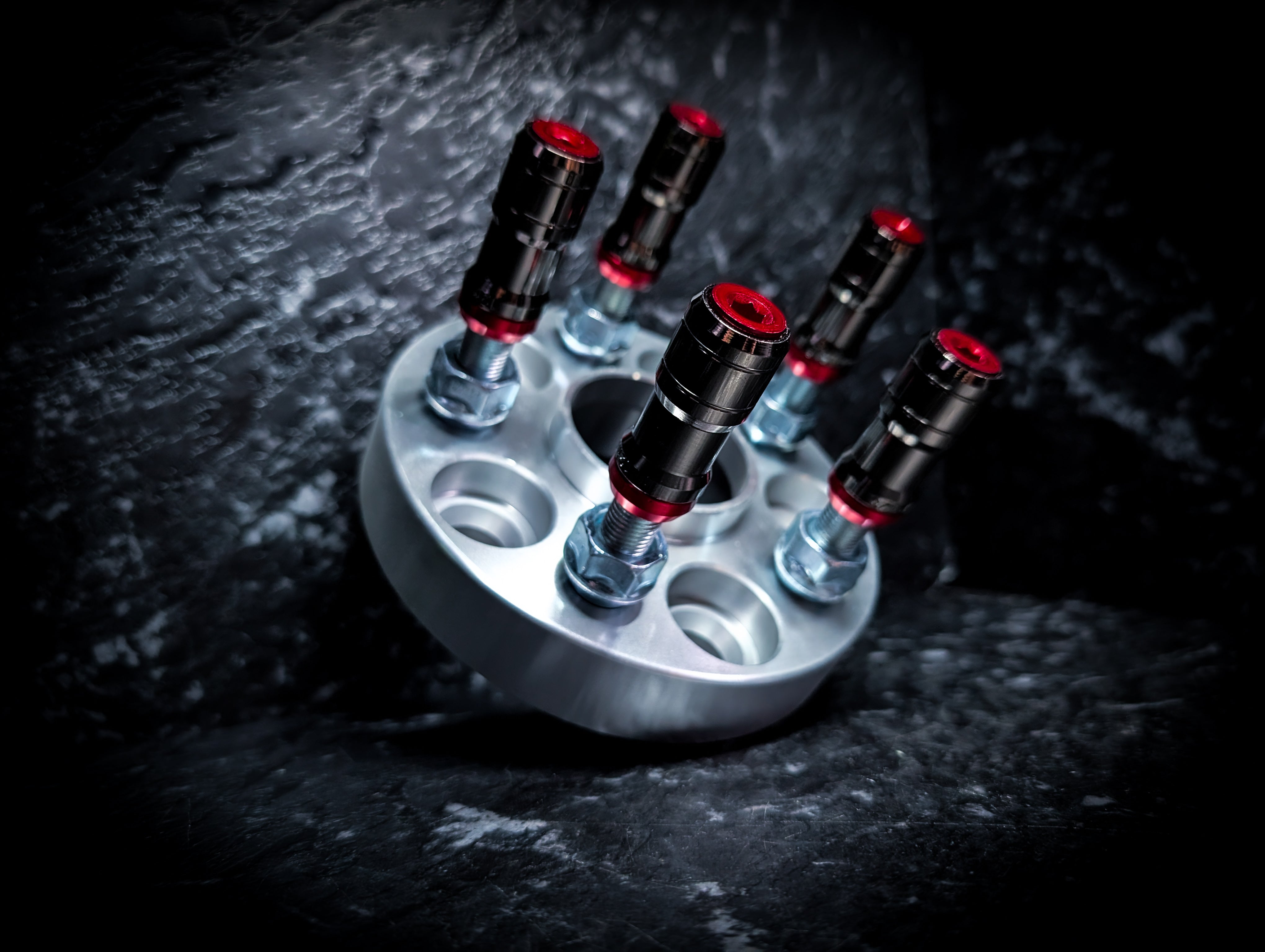 Red Capped • Gunmetal Security Wheel Nuts