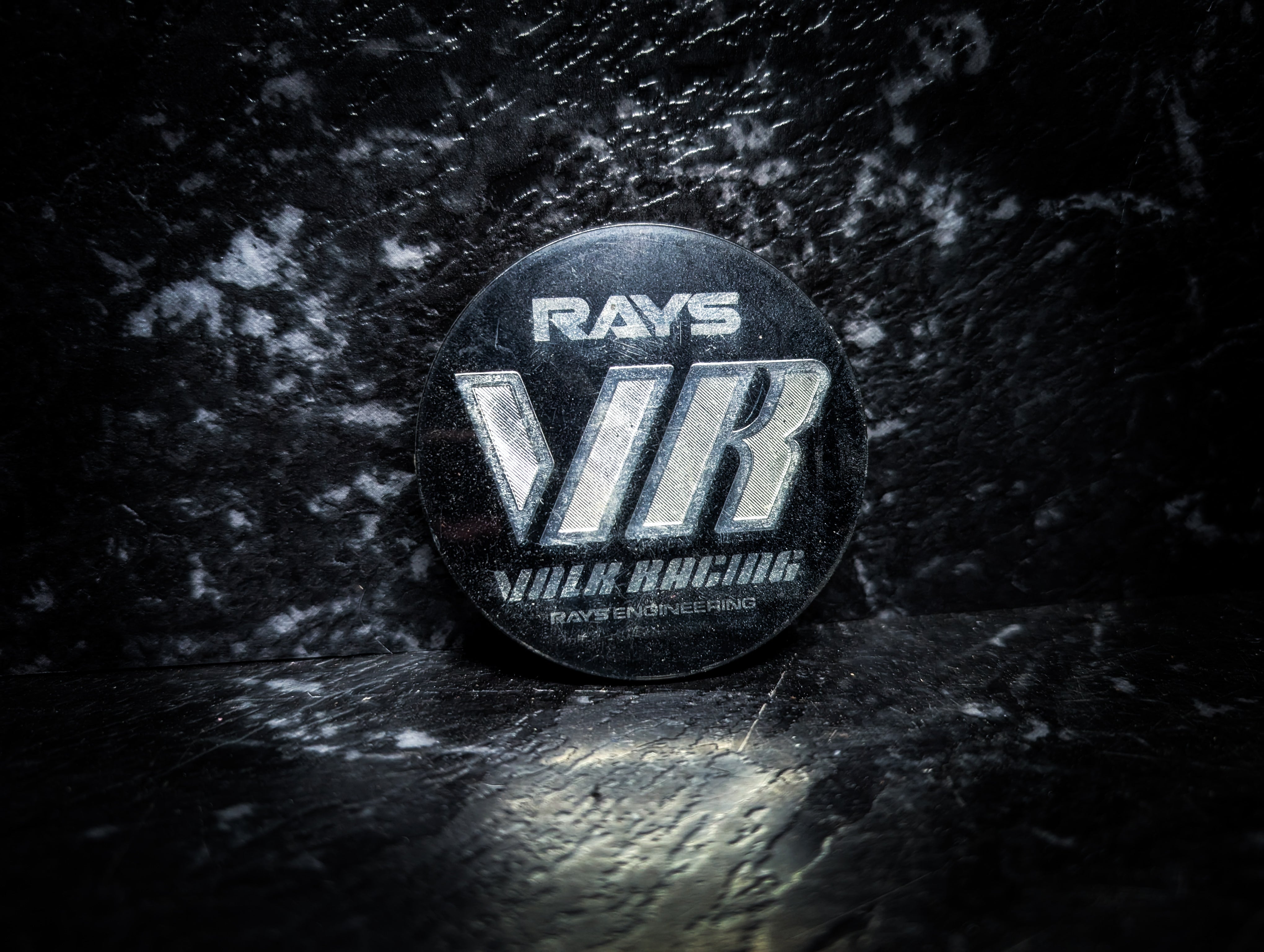 VOLK RAYS Centre Cap Coin x 1