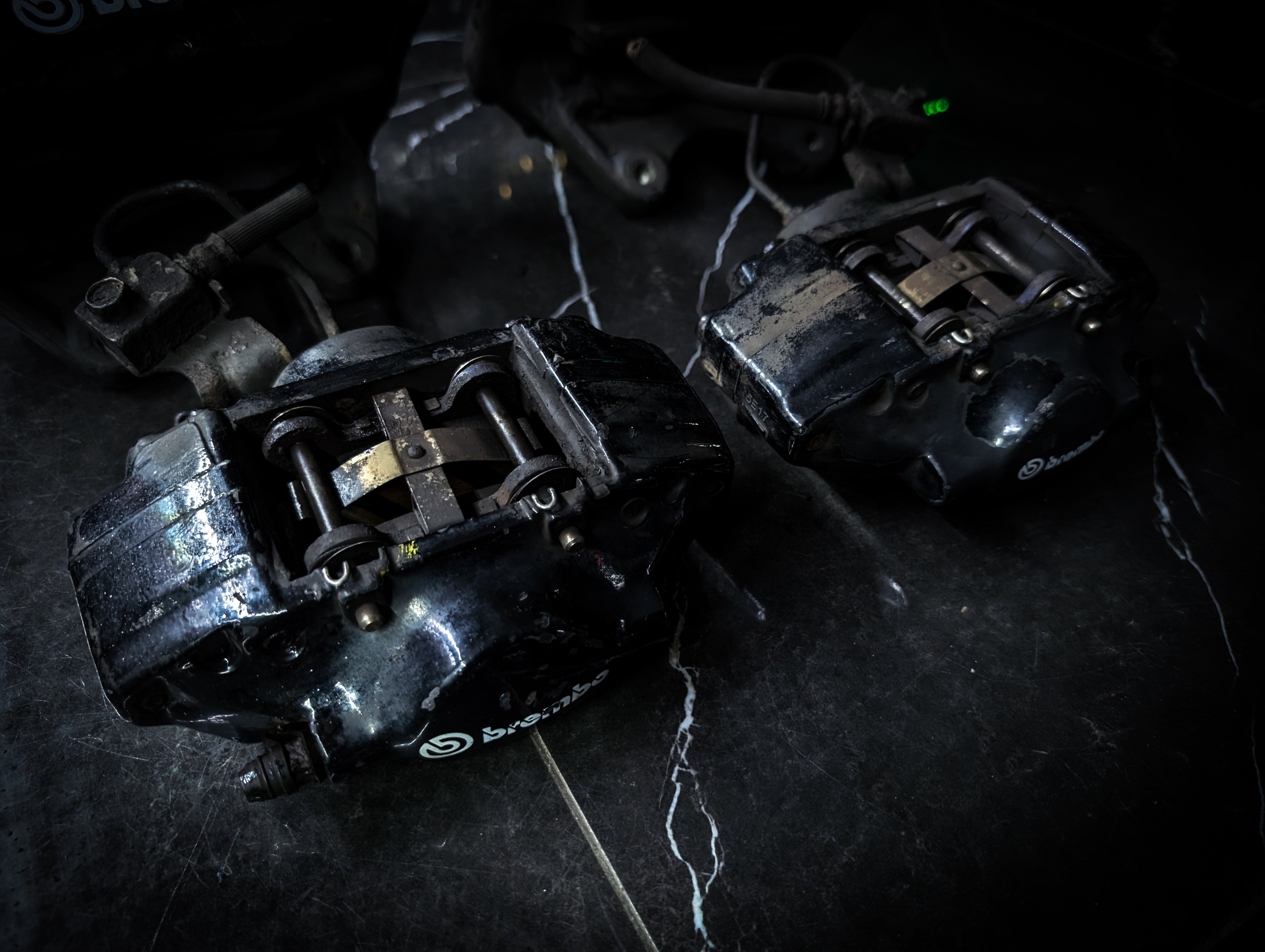 NISSAN R33 Skyline GTR BREMBO Brake Calipers Set
