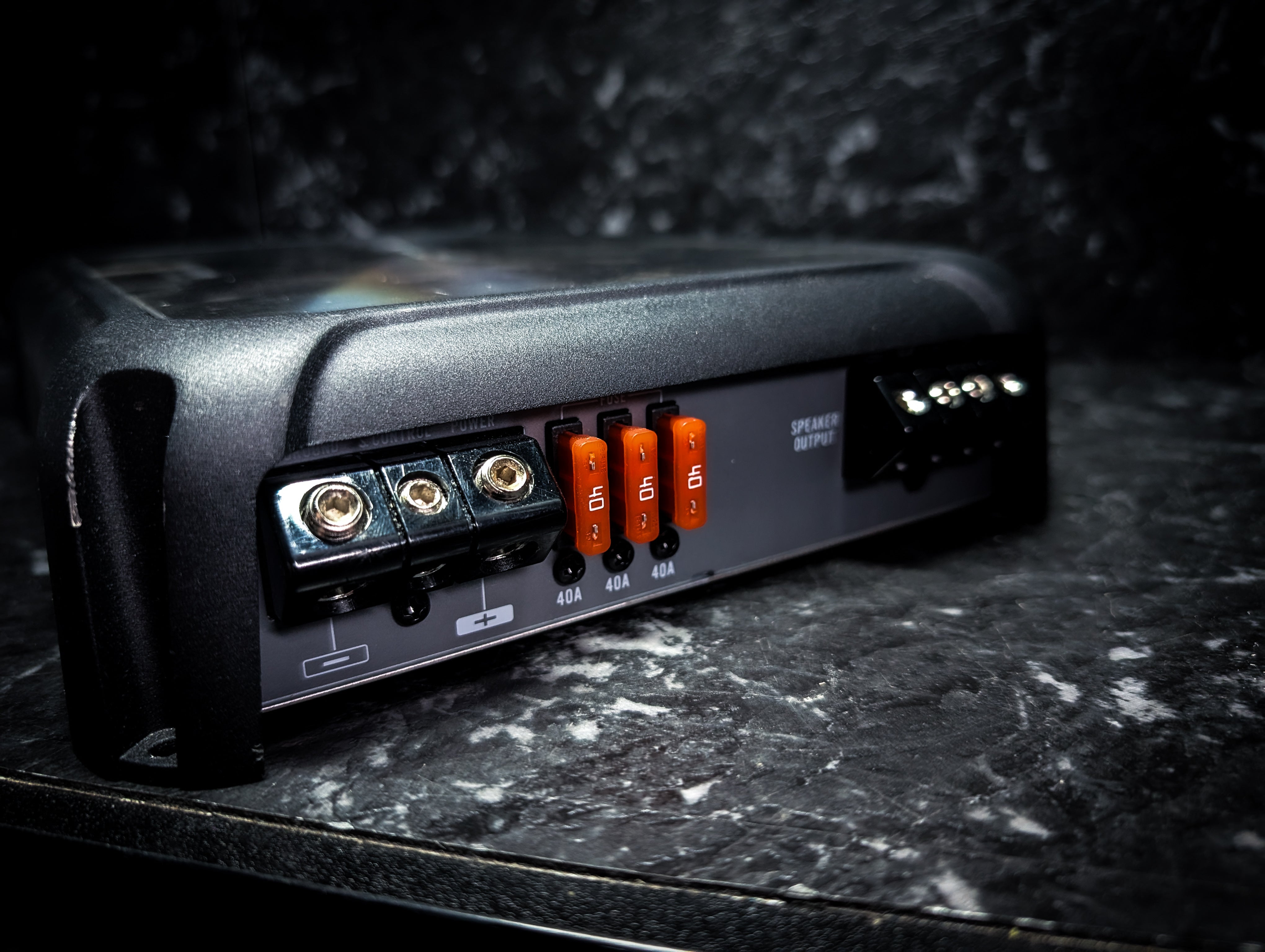 PIONEER Class D 2400watt Monoblock Amplifier