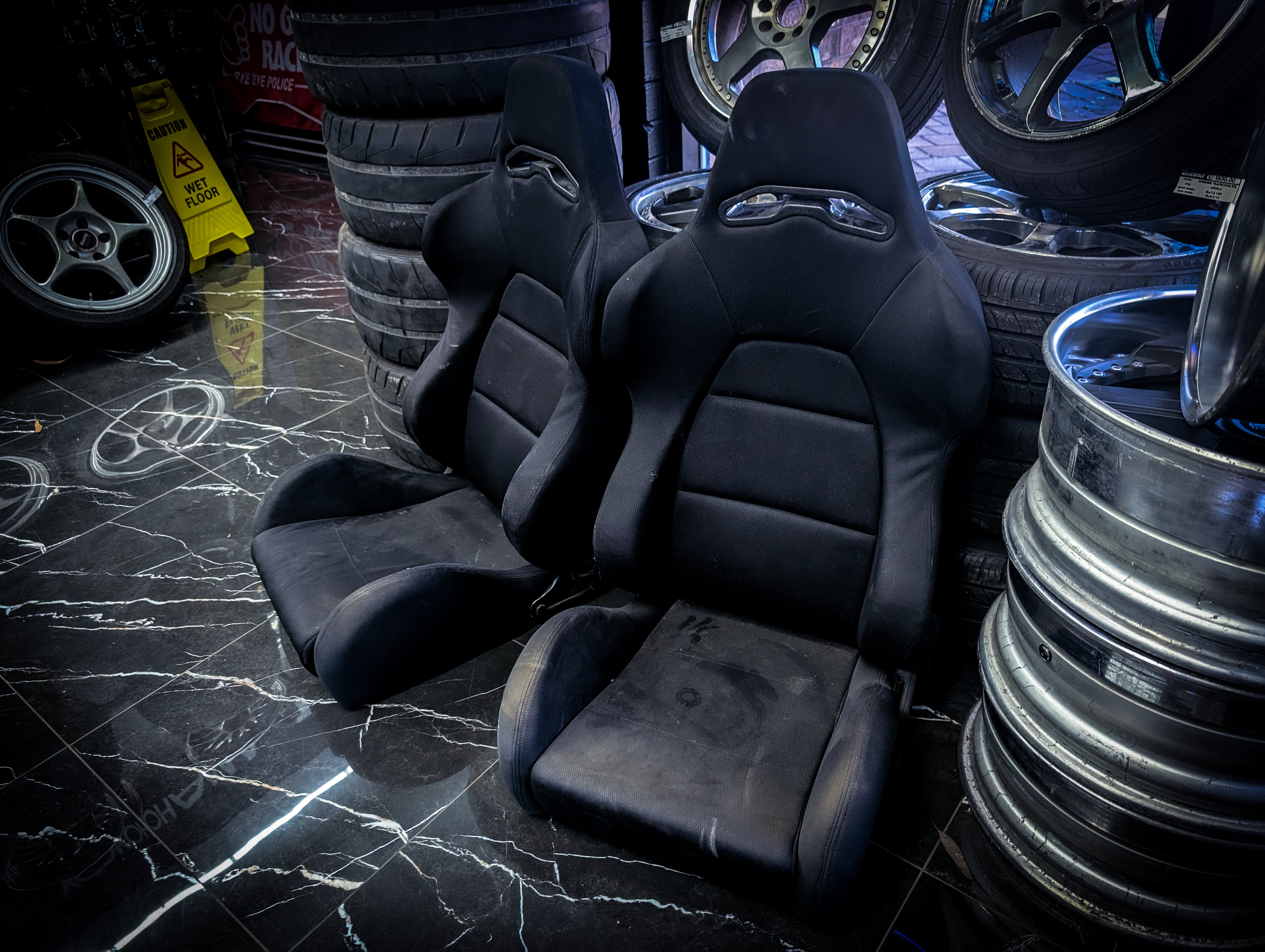 Universal Black Bucket Seats