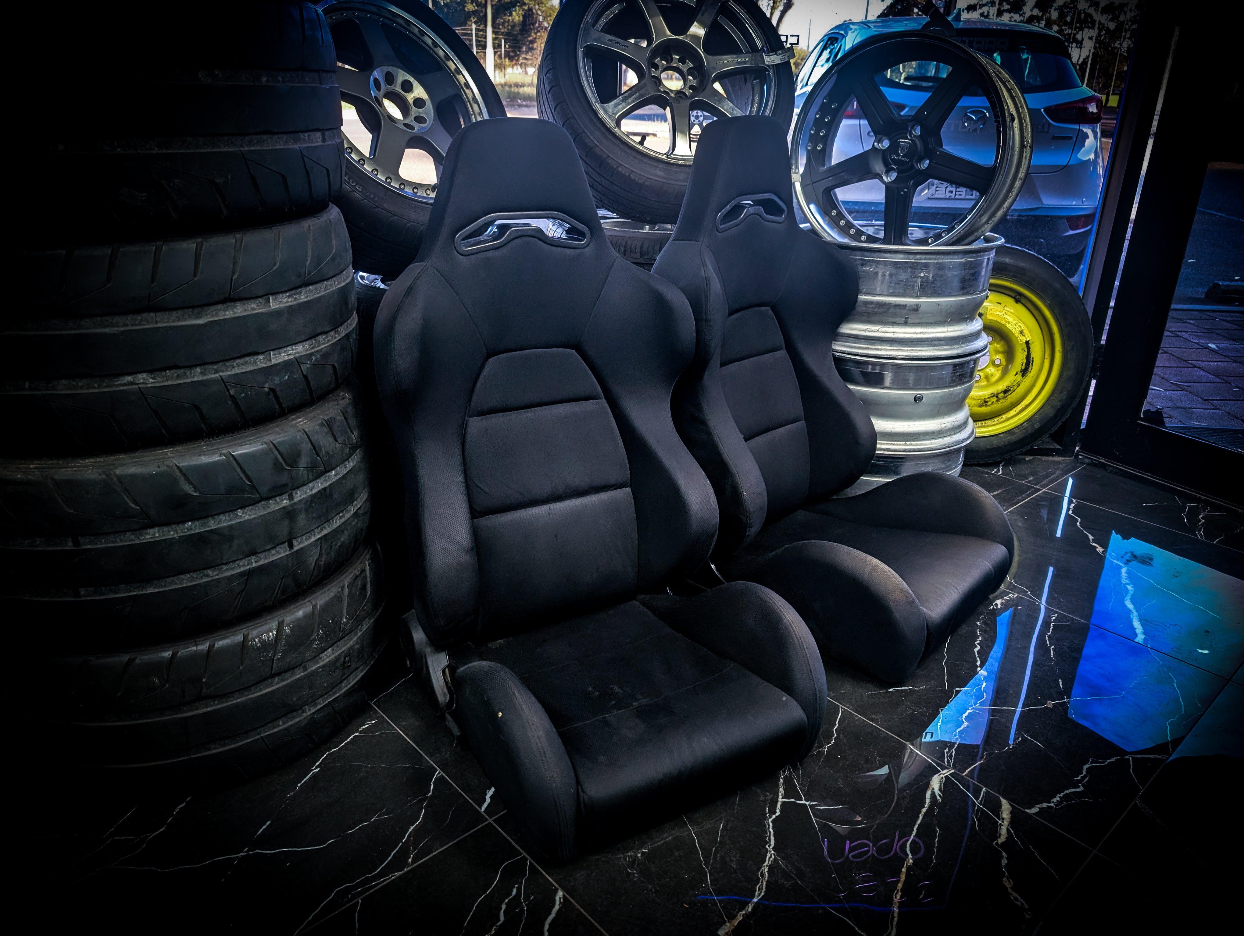 Universal Black Bucket Seats