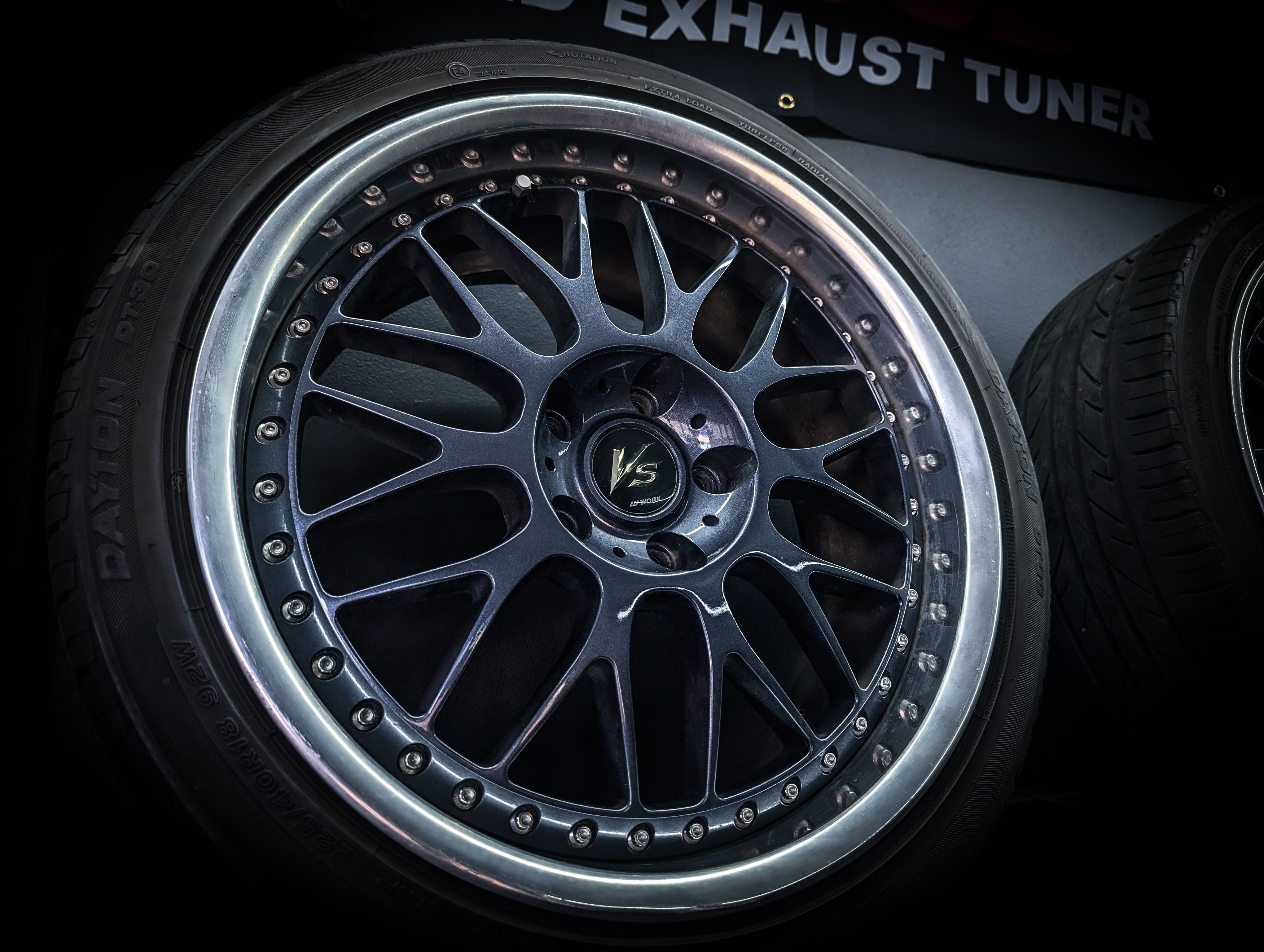 18" WORK VS-XX 3 PIECE Gunmetal Metallic Staggared Wheels x 4