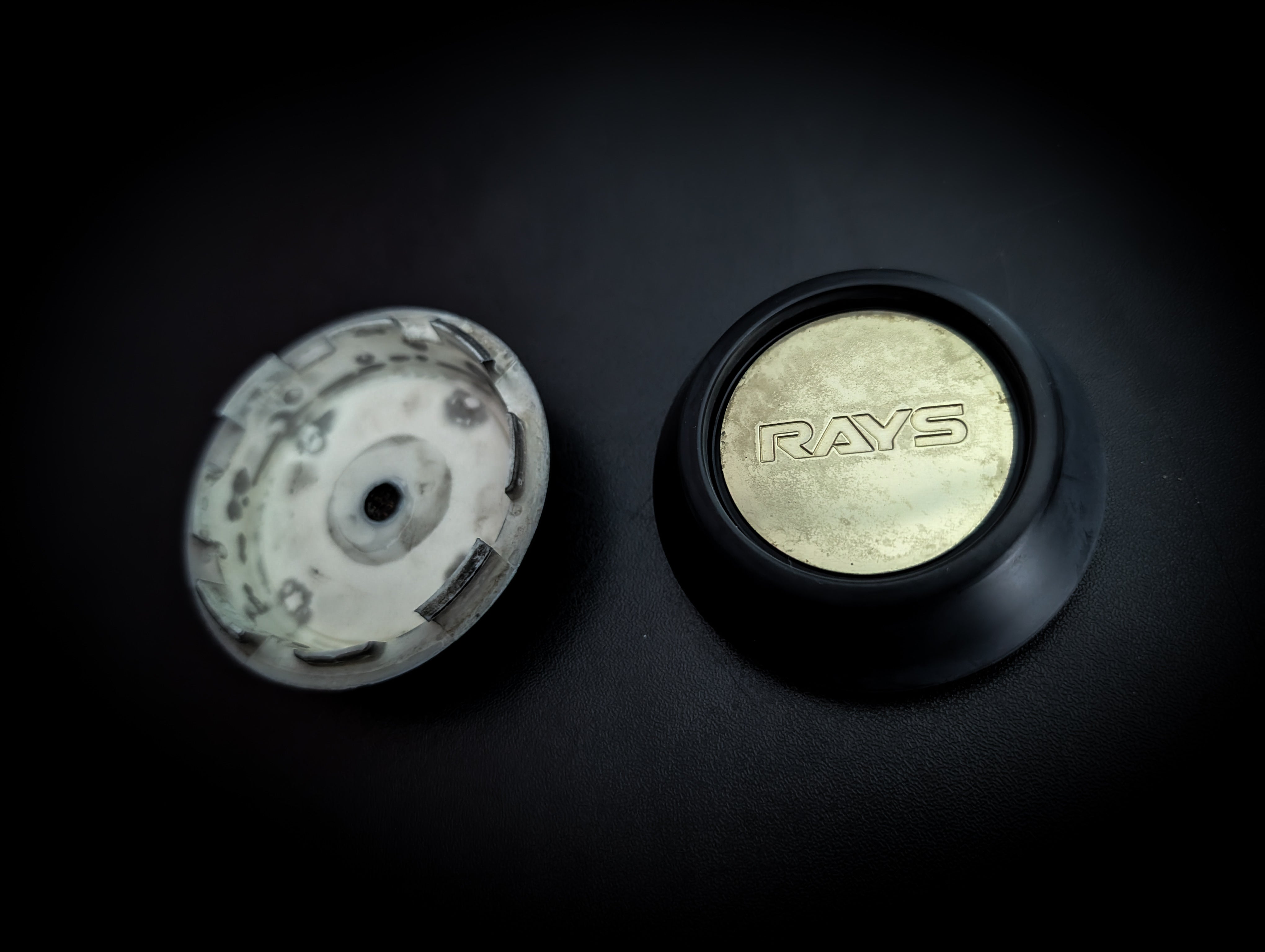 RAYS GRAM LIGHTS 57 PRO Original Centre Caps x 3