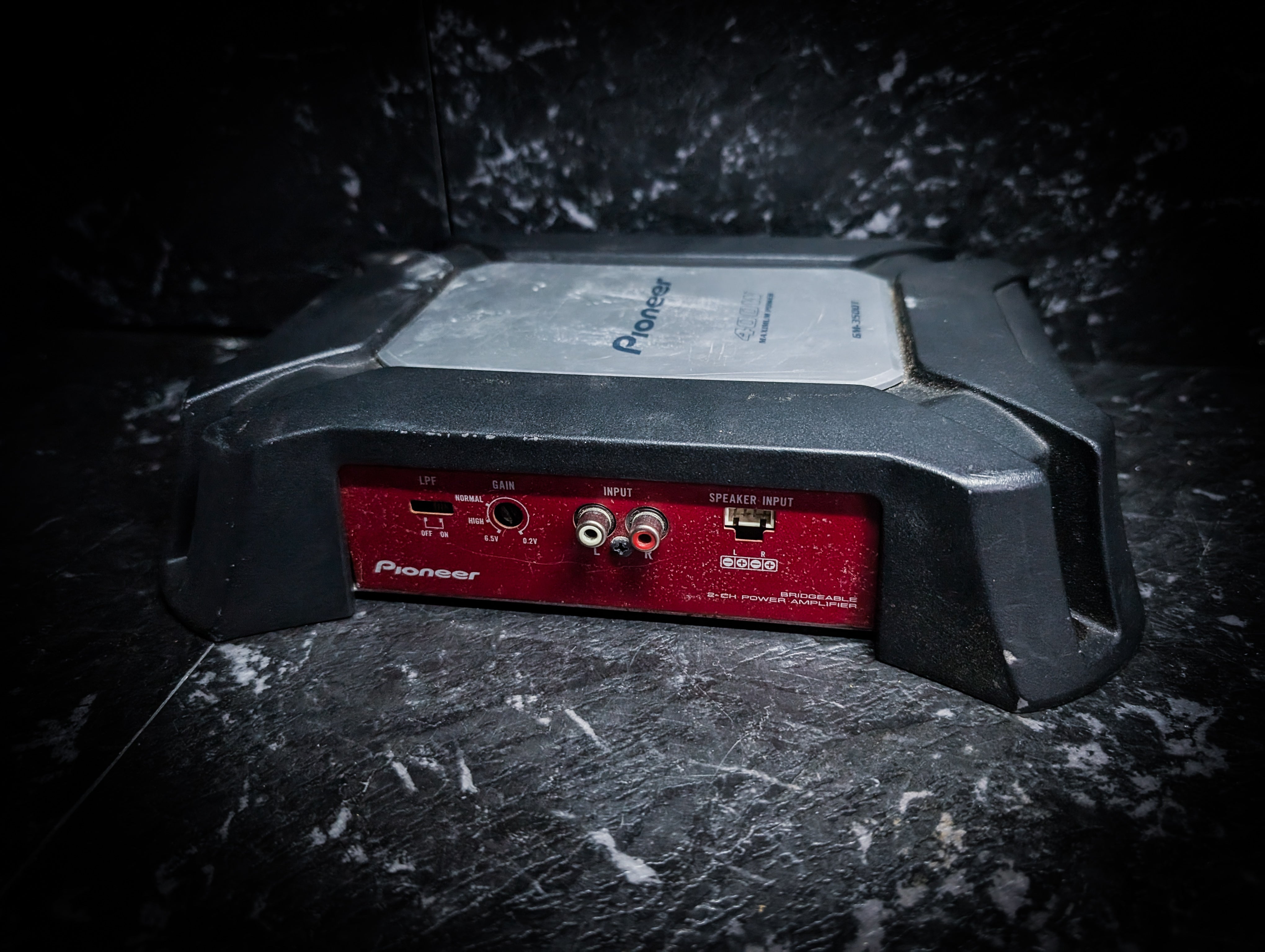 PIONEER 400watt 2 Channel Amplifier