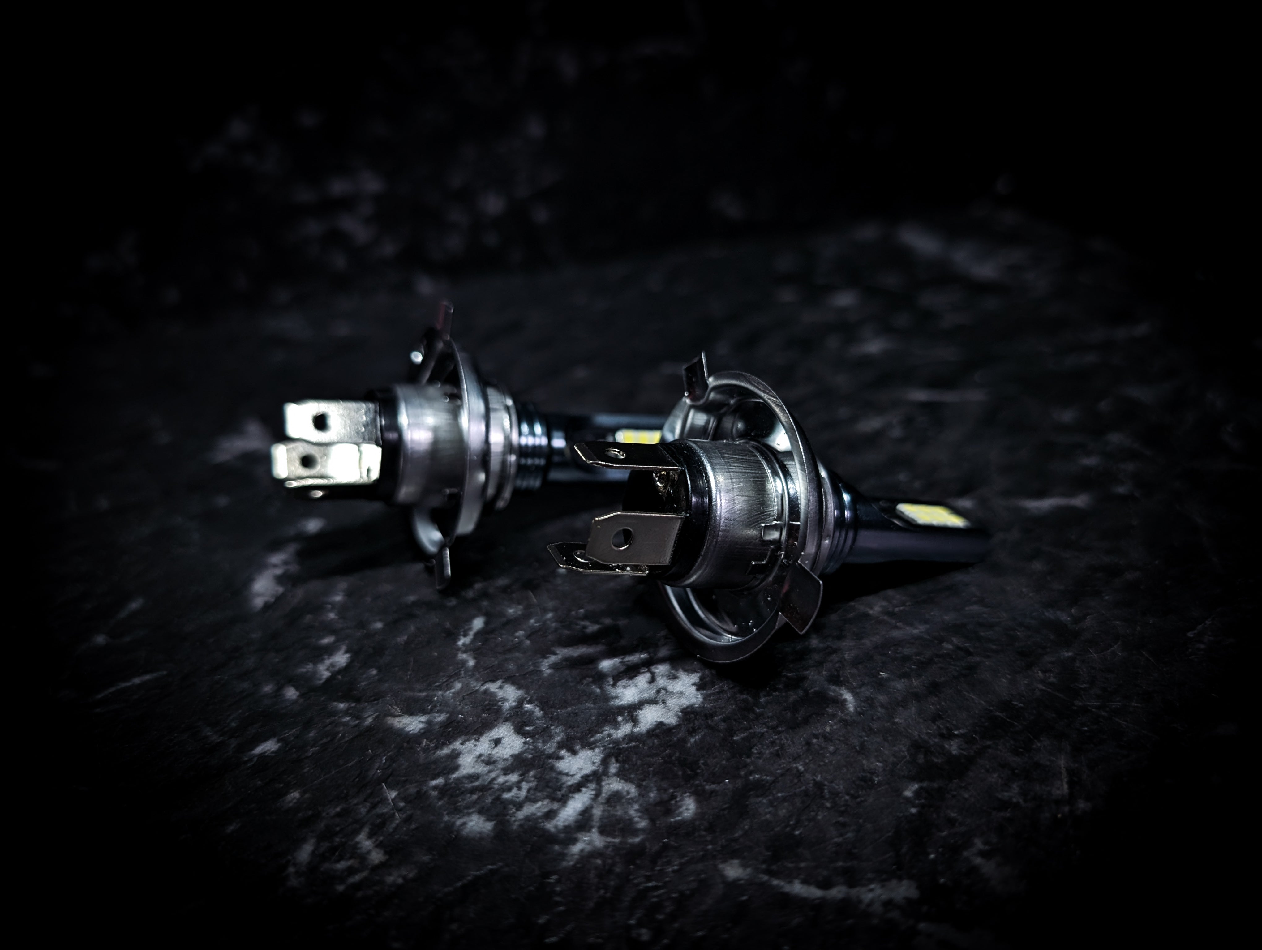 H4 Ultra White 6000k LED Car Headlight Globes