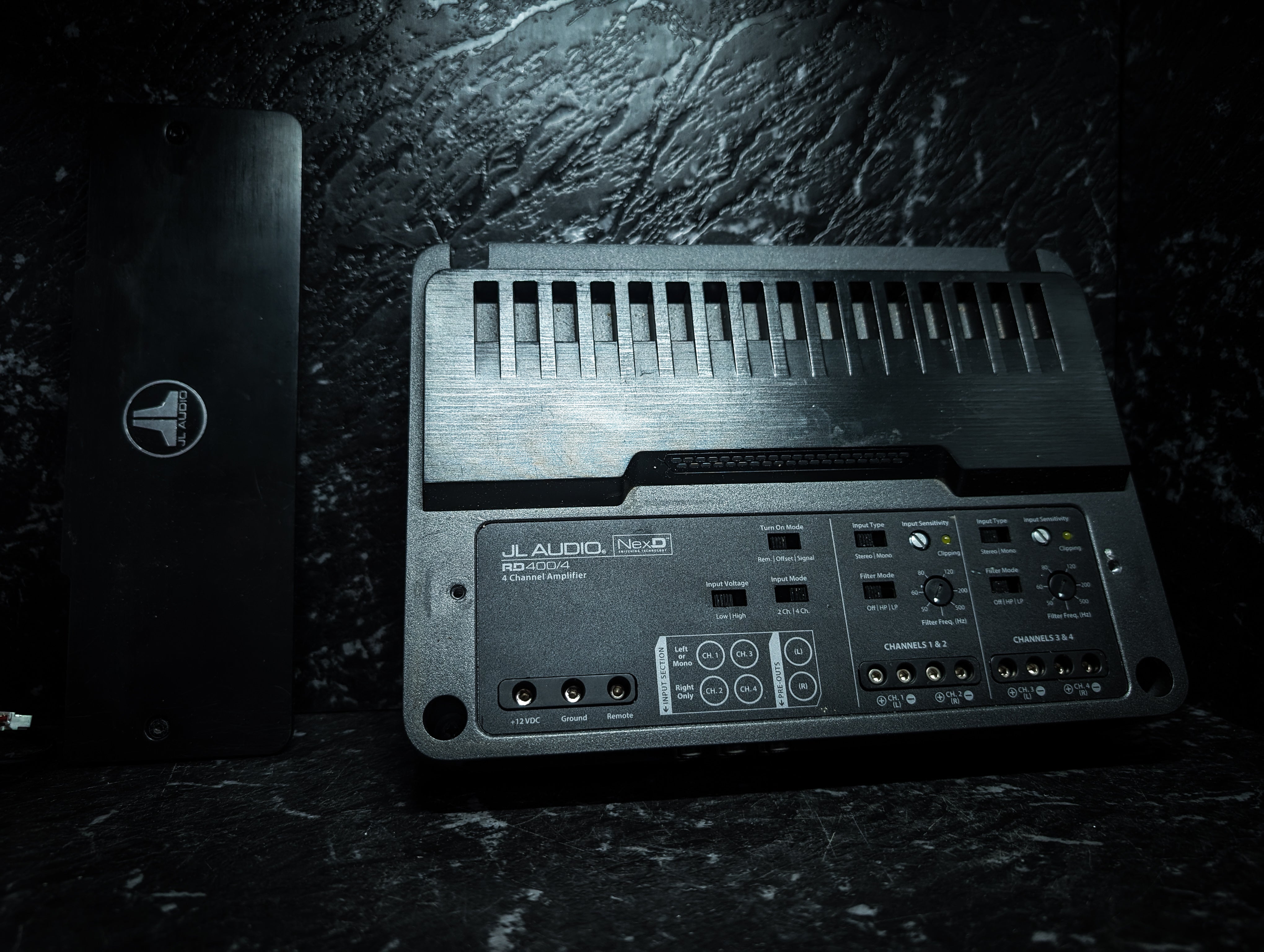 JL AUDIO 400watt RMS 4 Channel Premium Amplifier