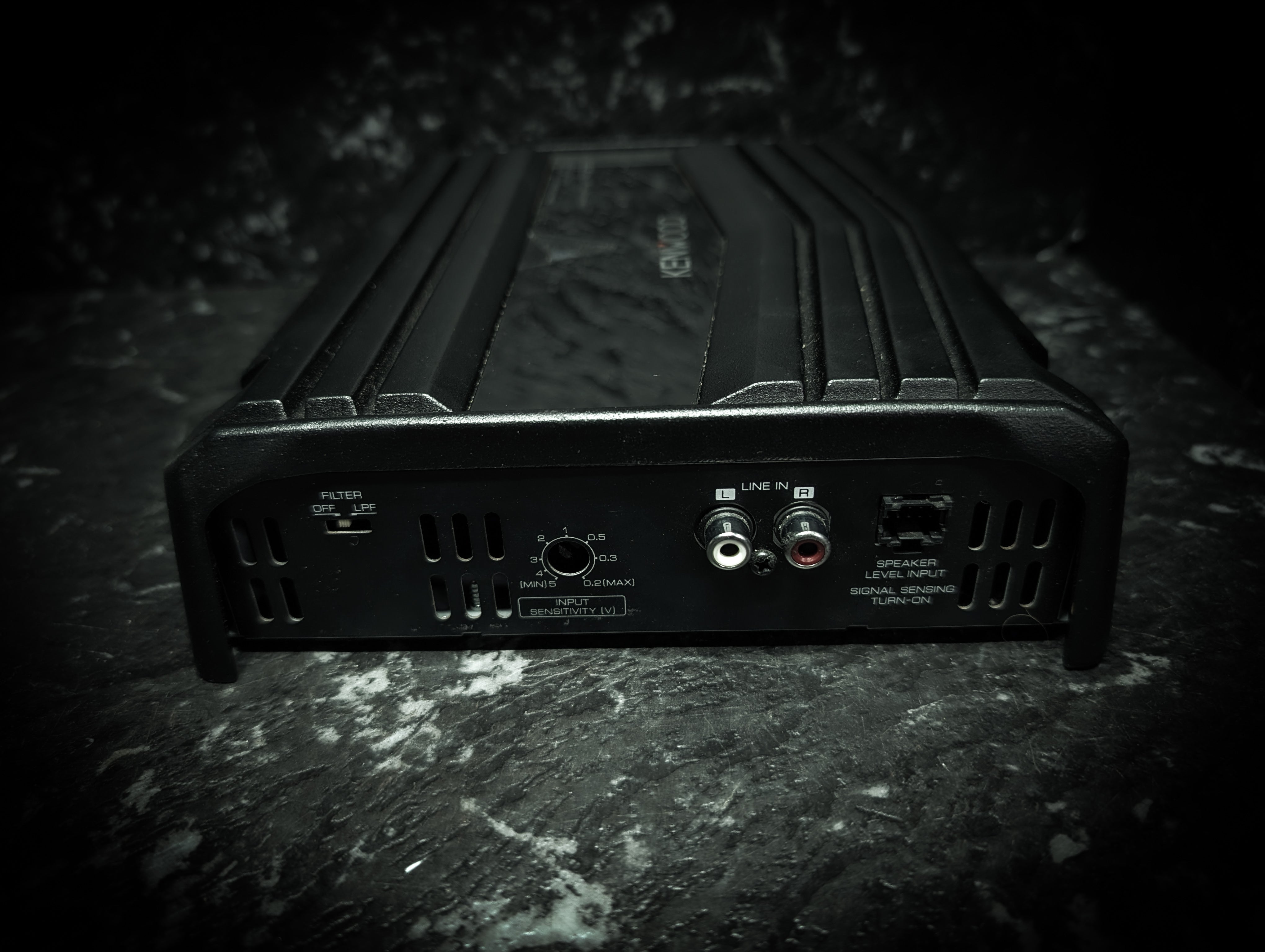 KENWOOD 400watt 2 Channel Amplifier