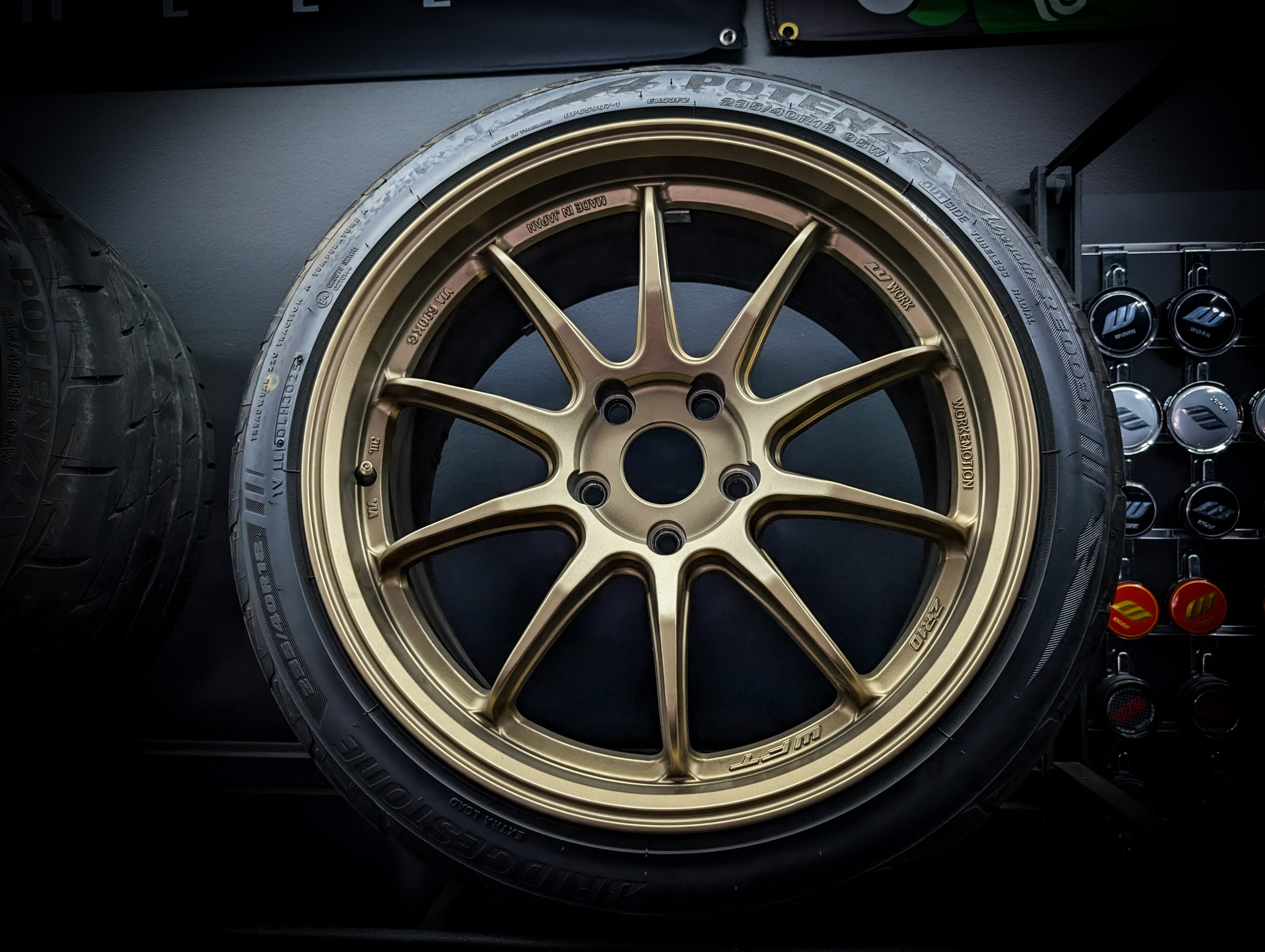 18" WORK EMOTION ZR10 Gold Wheels x 4