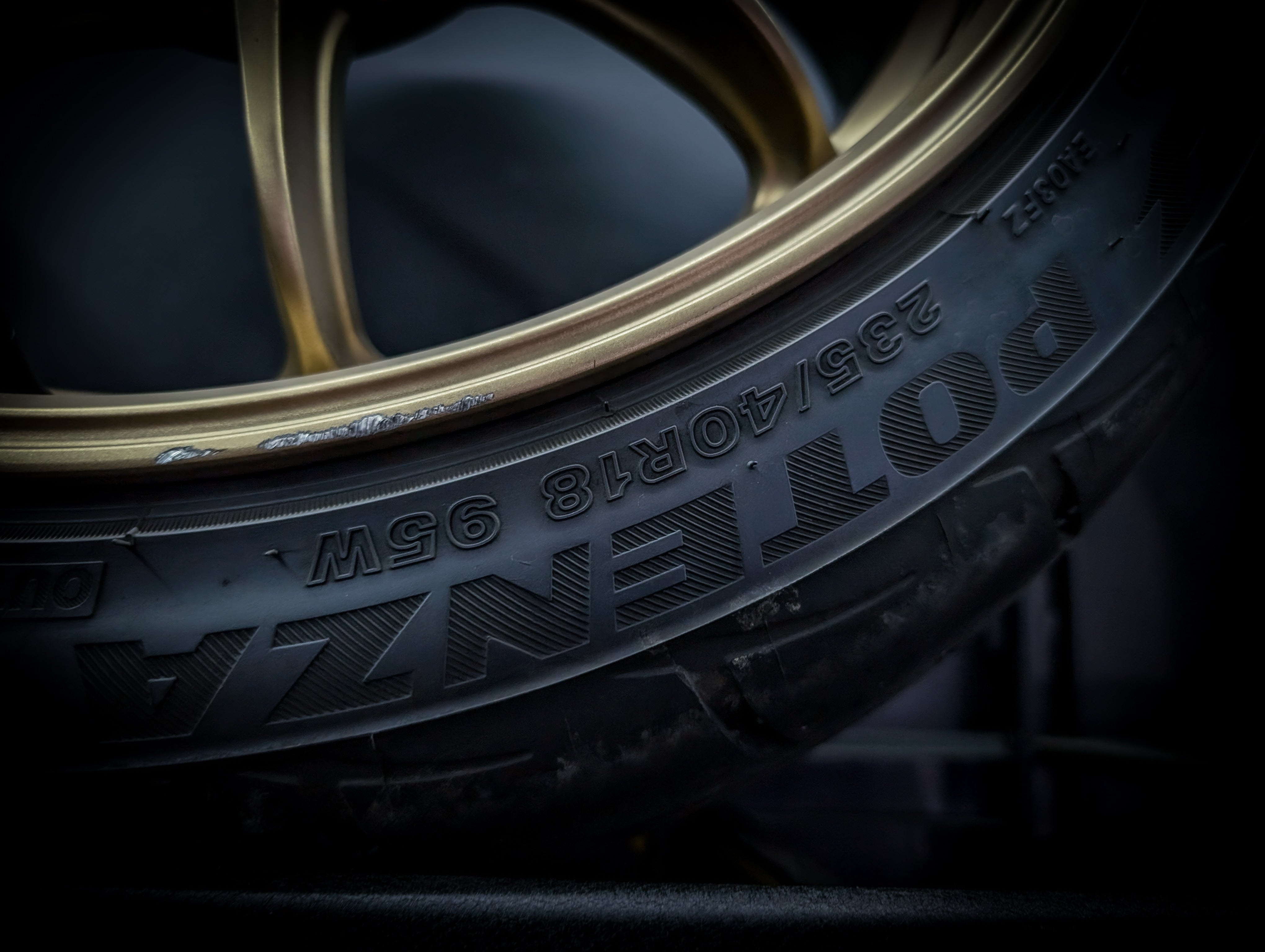 18" WORK EMOTION ZR10 Gold Wheels x 4