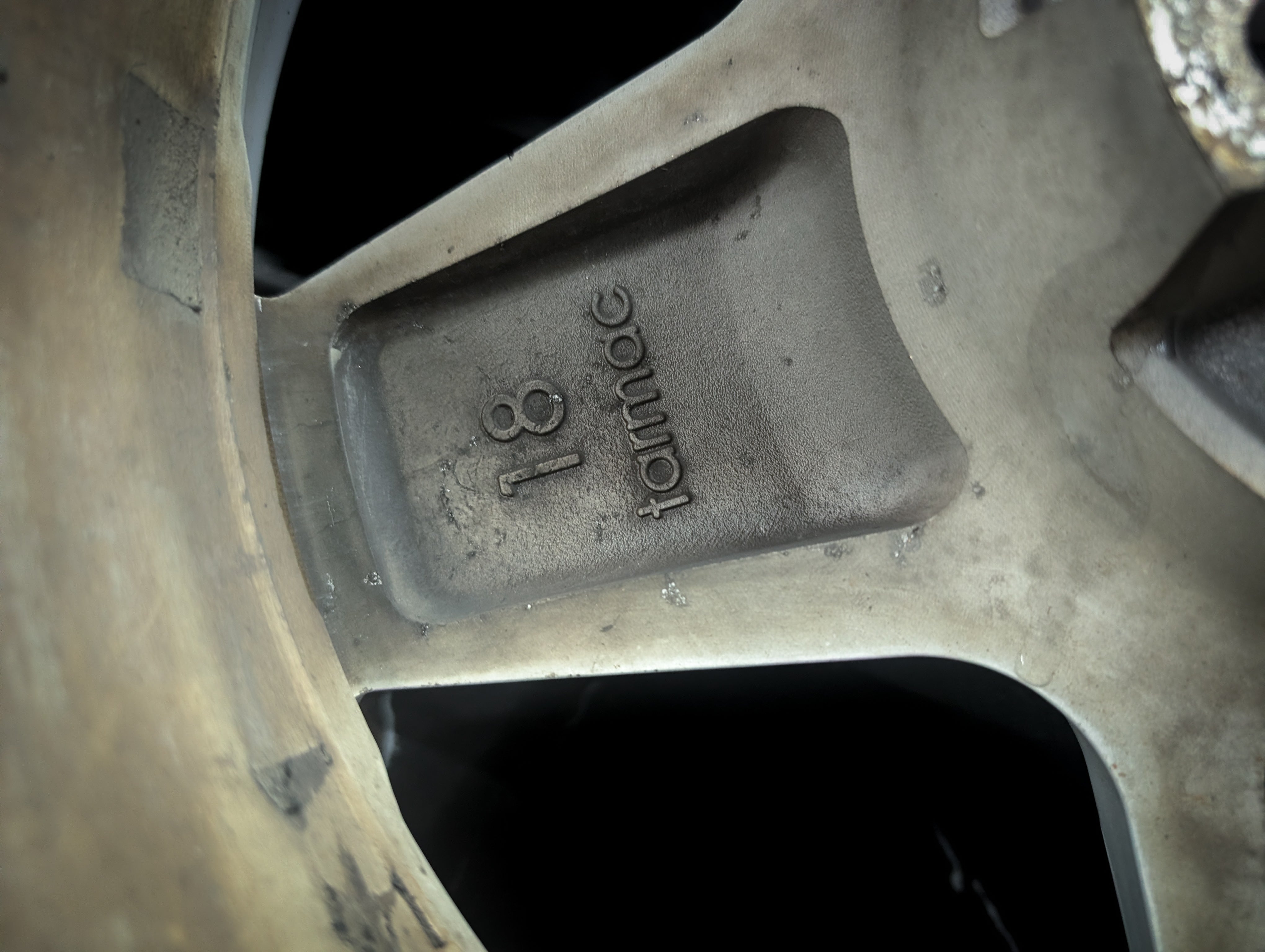 18" Fifteen Fifty Two TARMAC White Wheels x 2