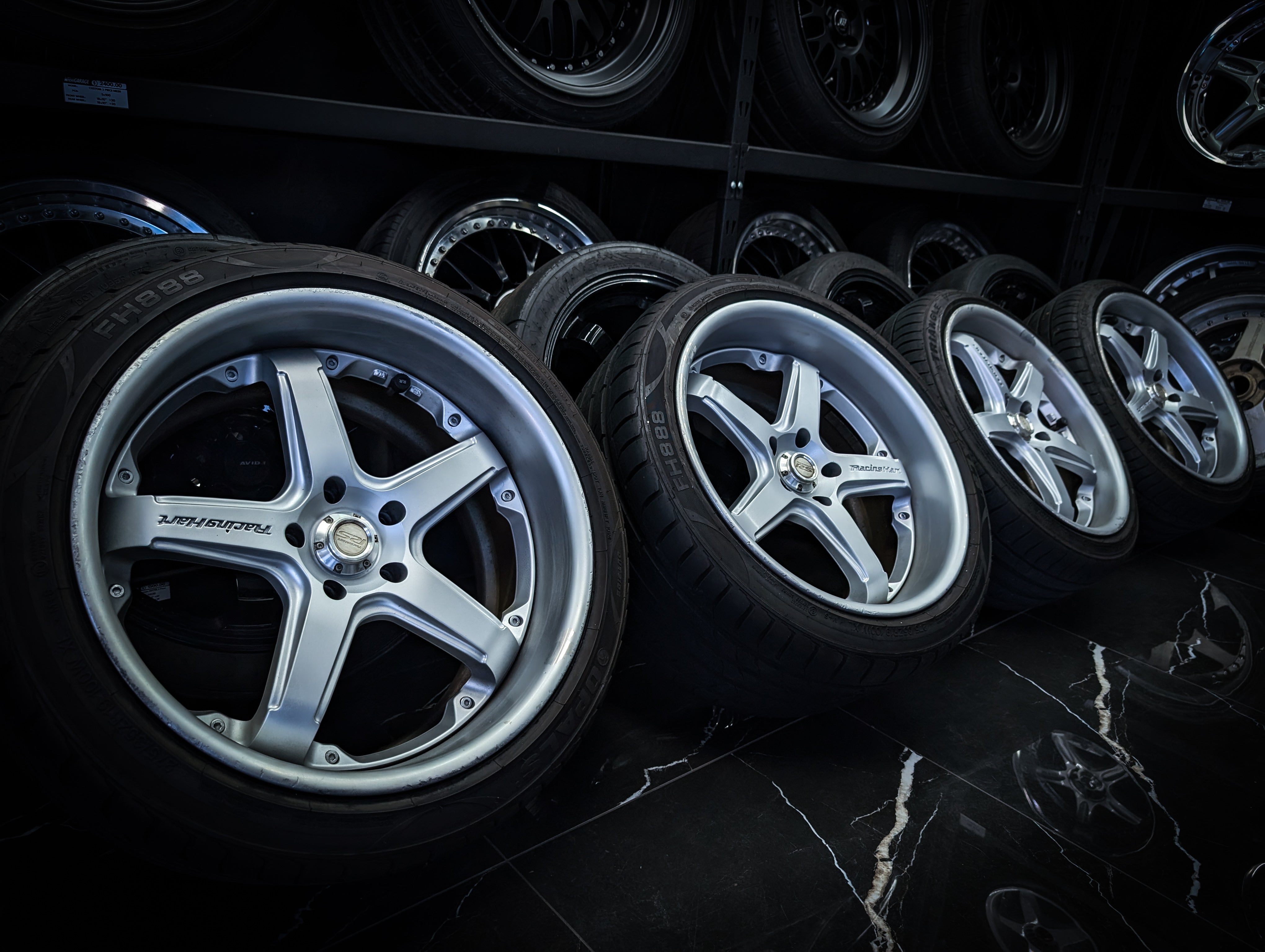 19" RACINGHART RS-721 Staggared Wheels x 4