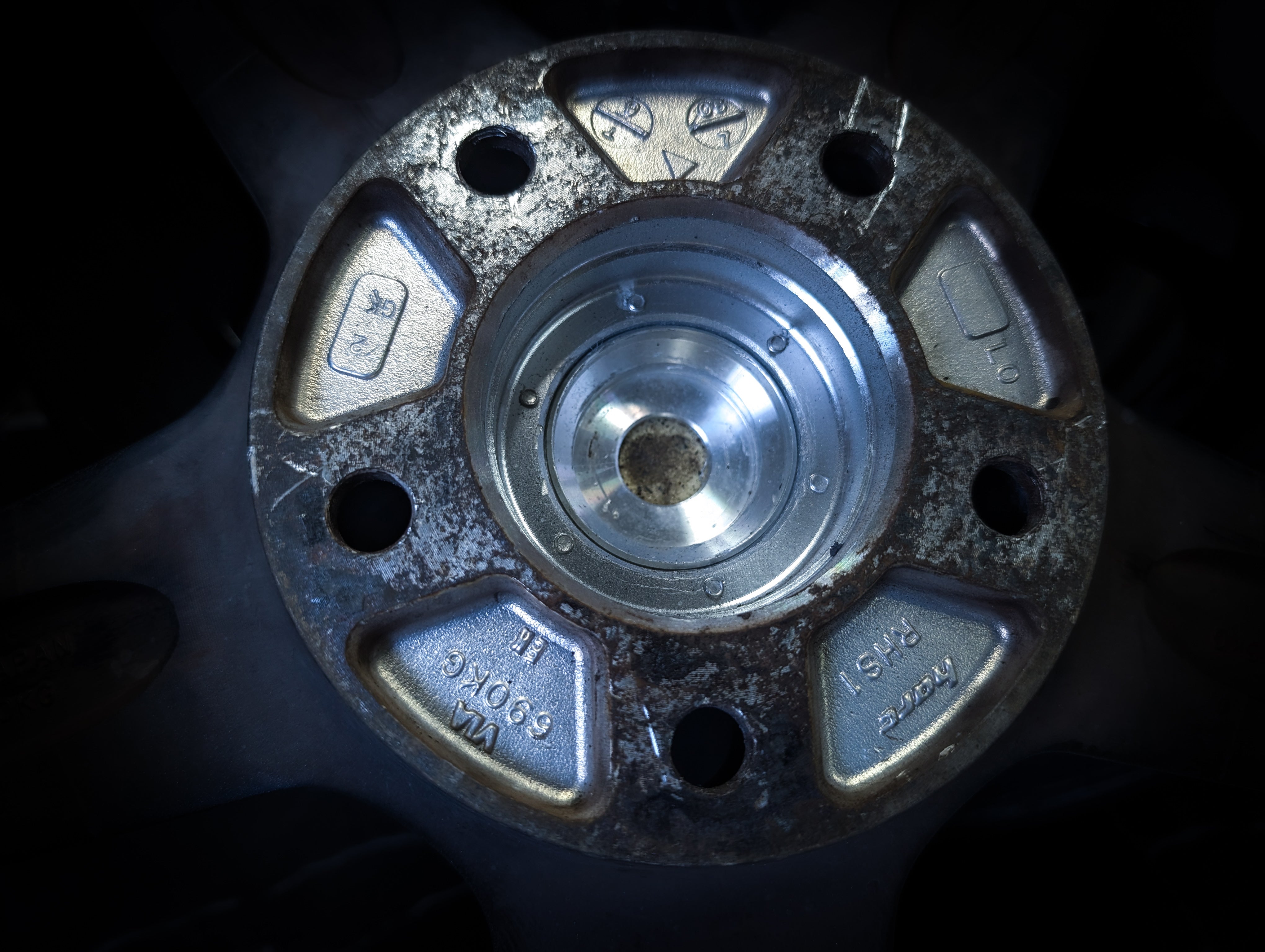 19" RACINGHART RS-721 Staggared Wheels x 4