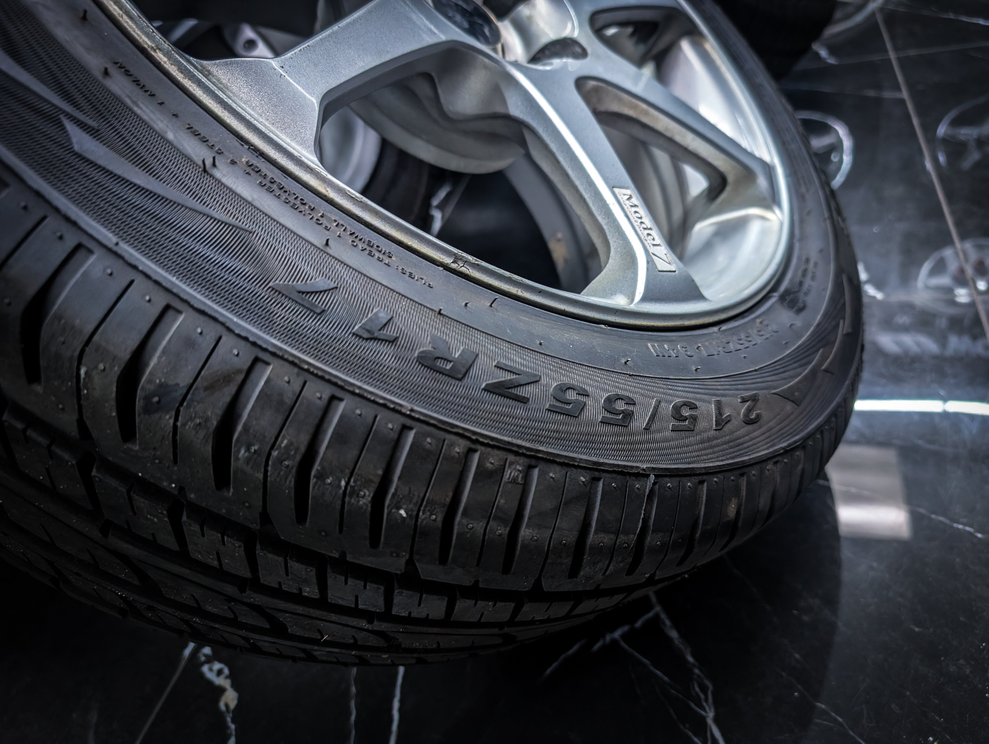 17" YOKOHAMA ADVAN AVS Model 7 Staggared Wheels x 4