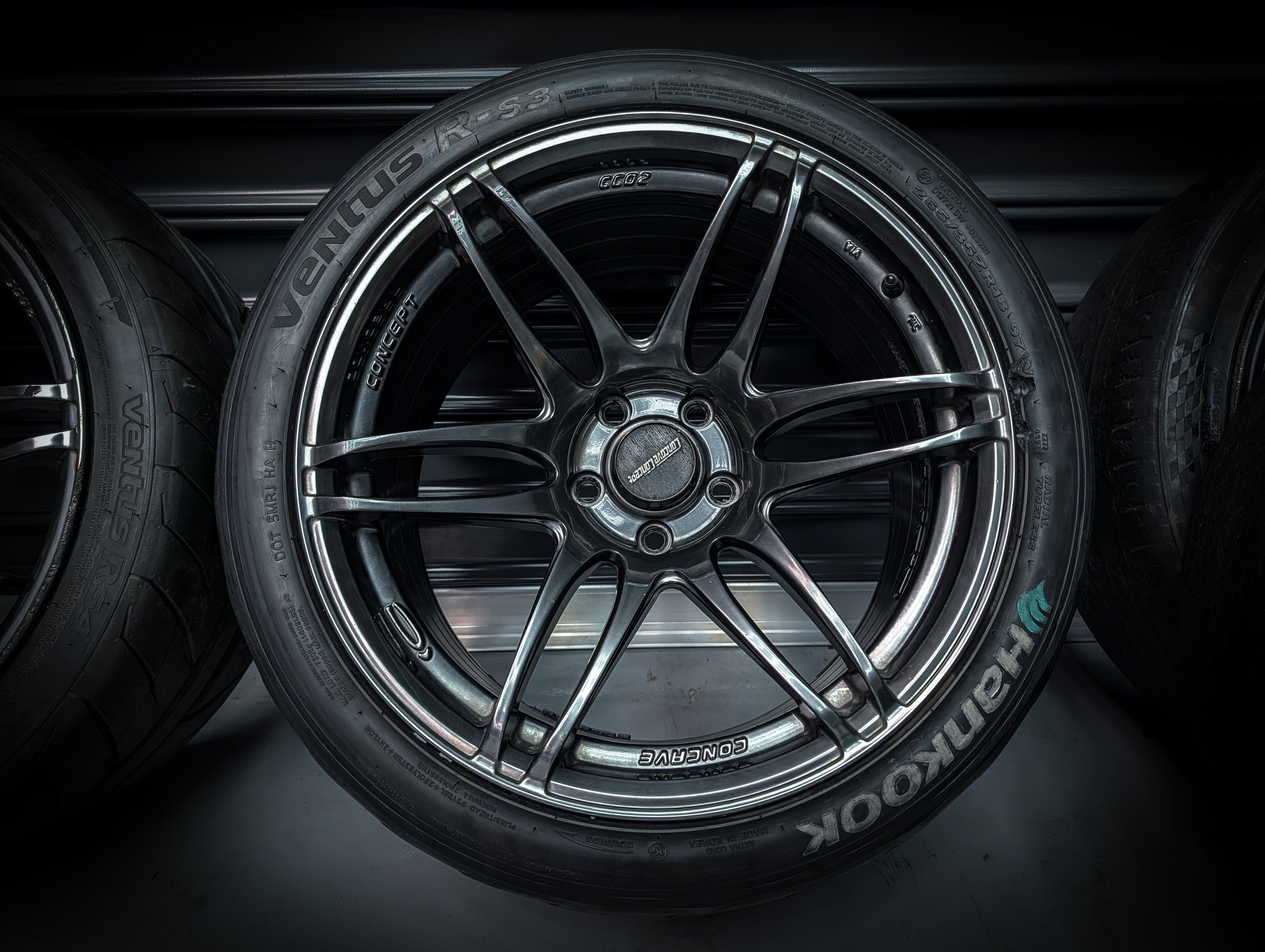 18" Concept Concave Gunmetal Wheels x 4