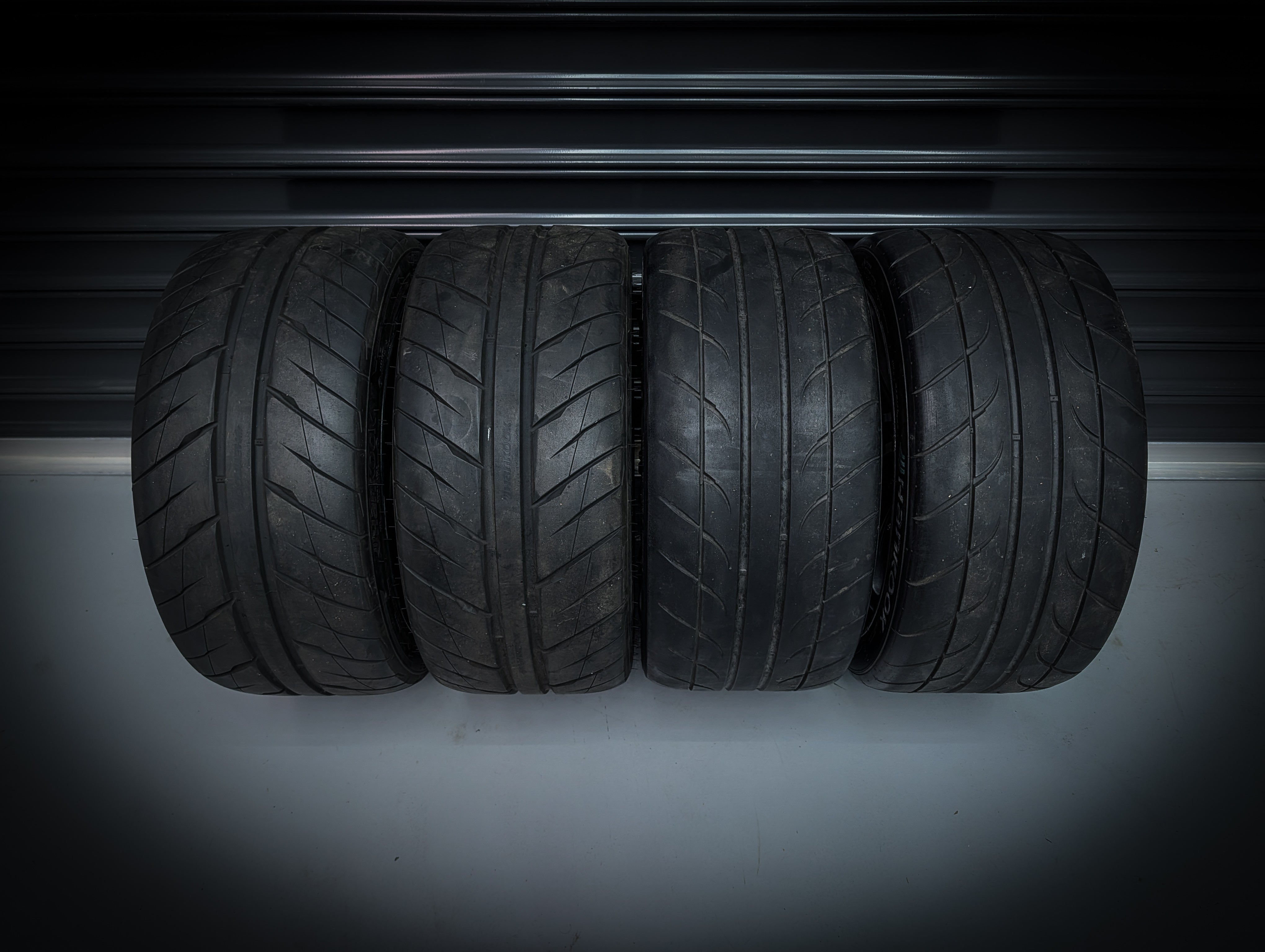 18" Concept Concave Gunmetal Wheels x 4