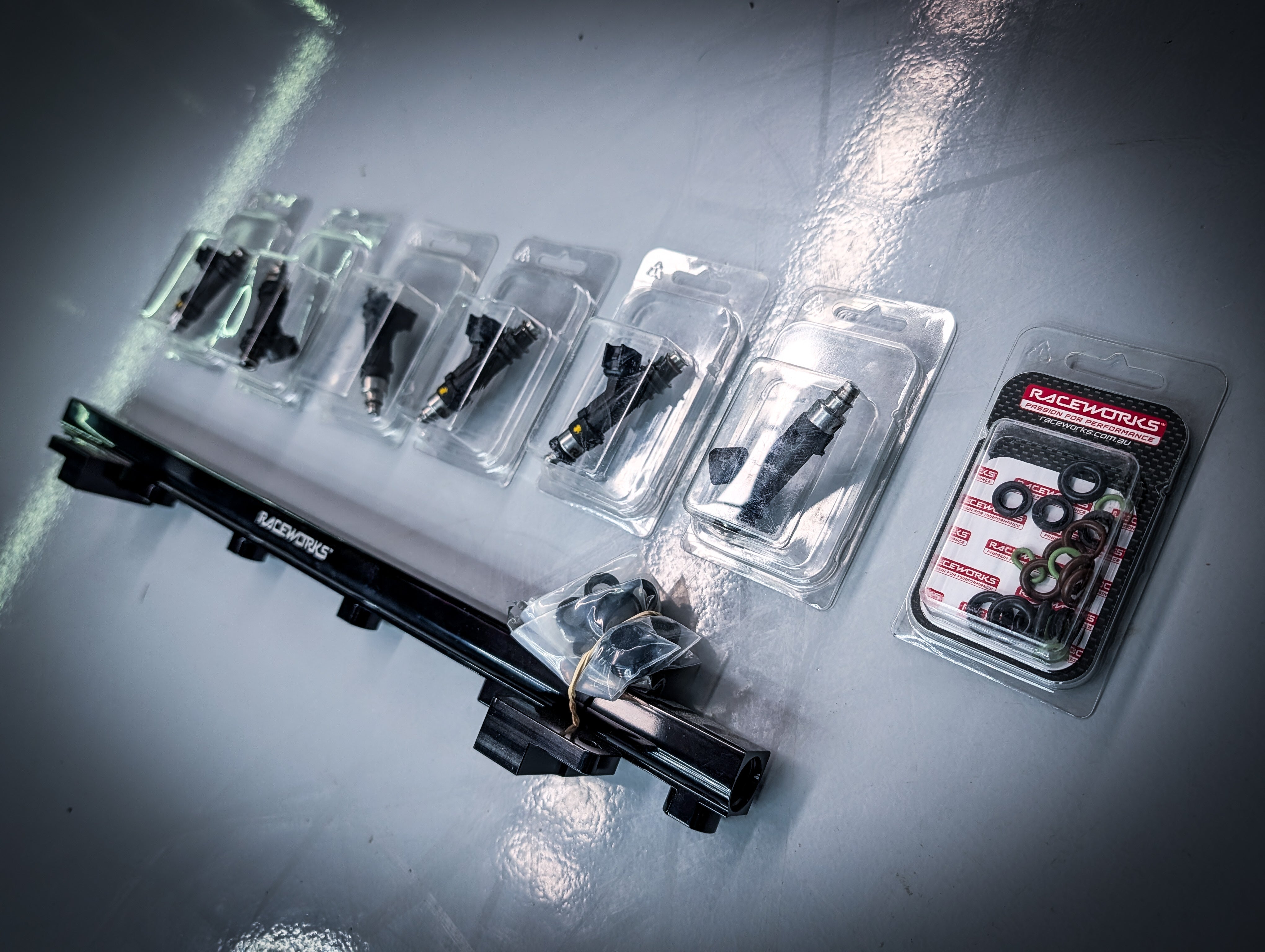 NISSAN RB20 Raceworks Fuel Rail and 1000cc Injectors