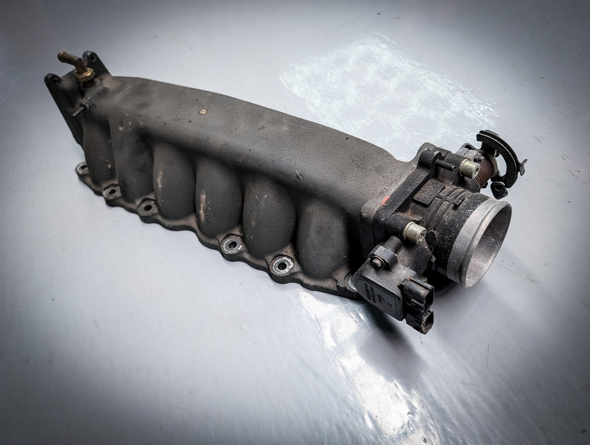 Nissan RB25DET NEO Forward Facing Manifold Cut and Shut + Throttle Body