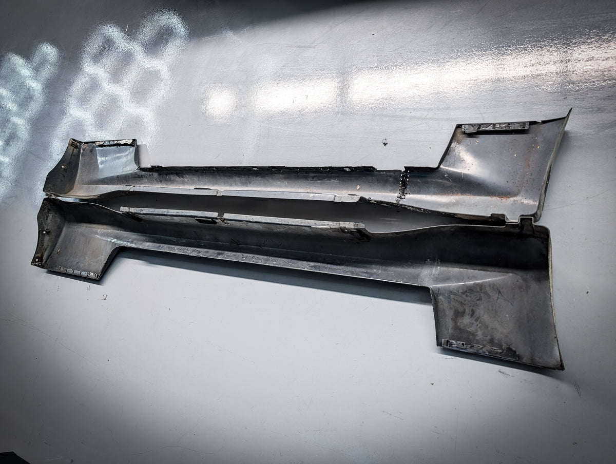 R32 GTST M-SPEC Plastic Coupe Side Skirts (Average Condition)
