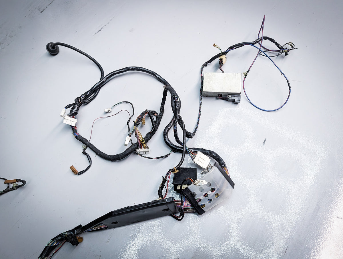 R32 Skyline Coupe Gtst Manual Engine and Cabin Wiring Loom ( Cut Through Firewall )