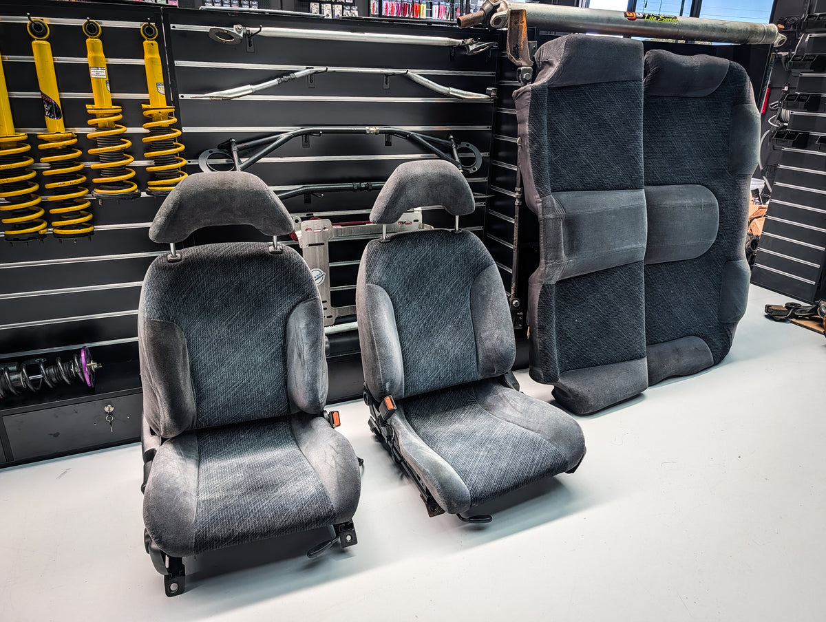 R32 Skyline Coupe Seats Set Series 2