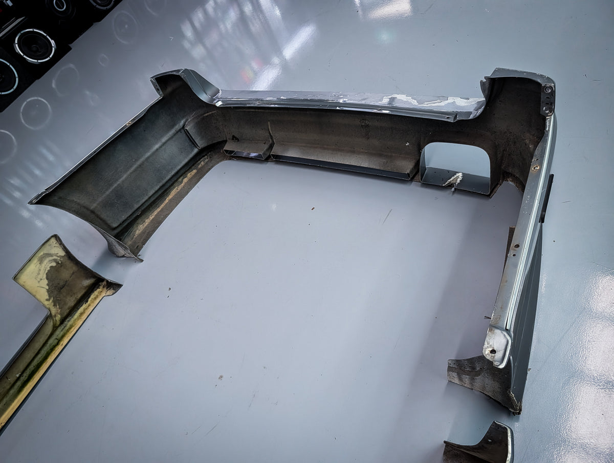 Nissan Stagea C34 S2 Full Fibreglass Bodykit