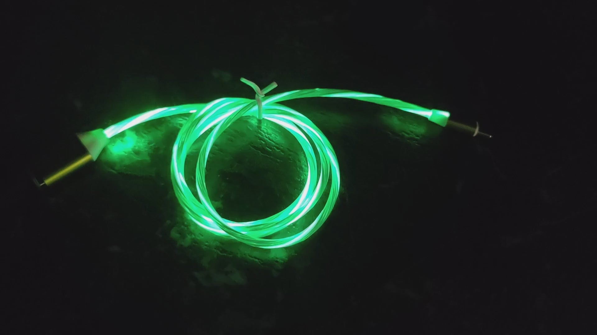 USB New Flow Car Phone Charger Green