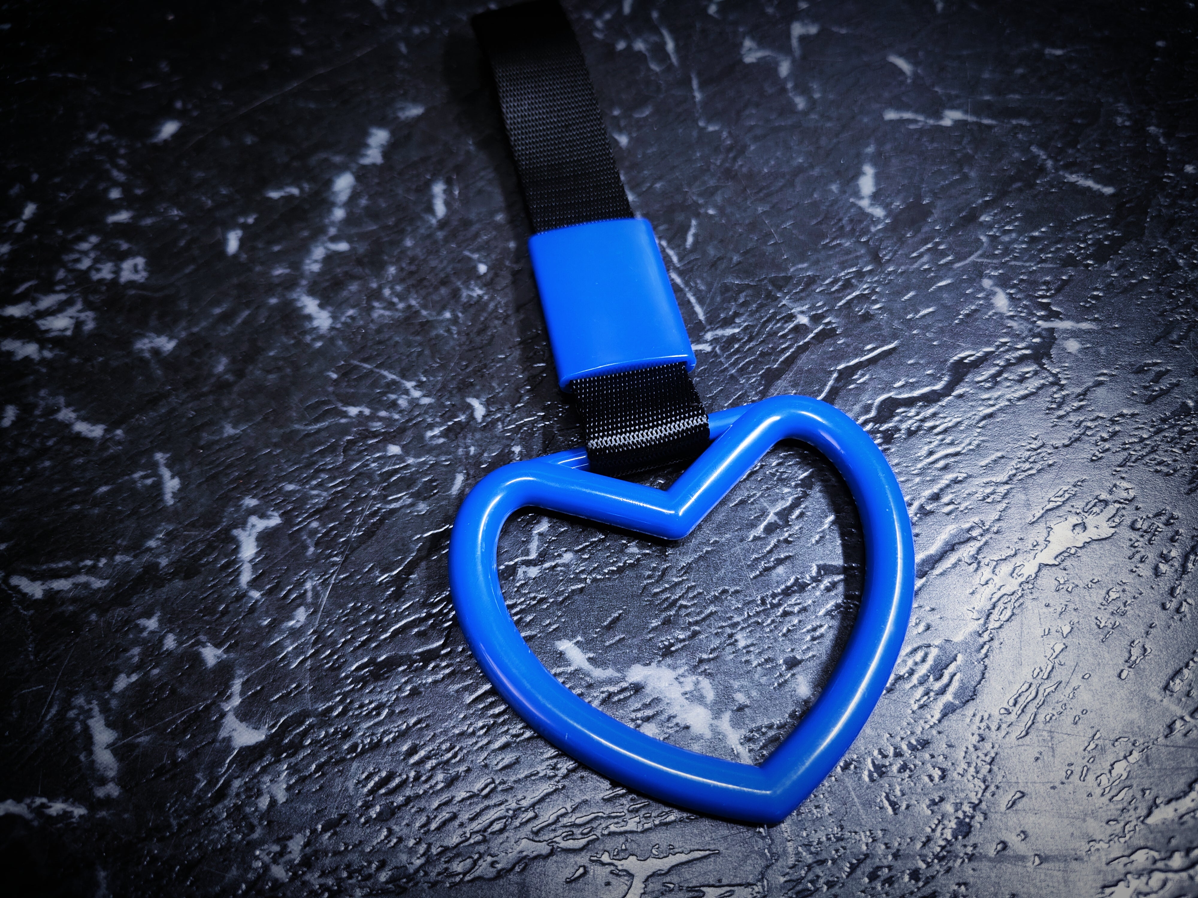 Tsurikawa Blue Heart Train/Bus Handle