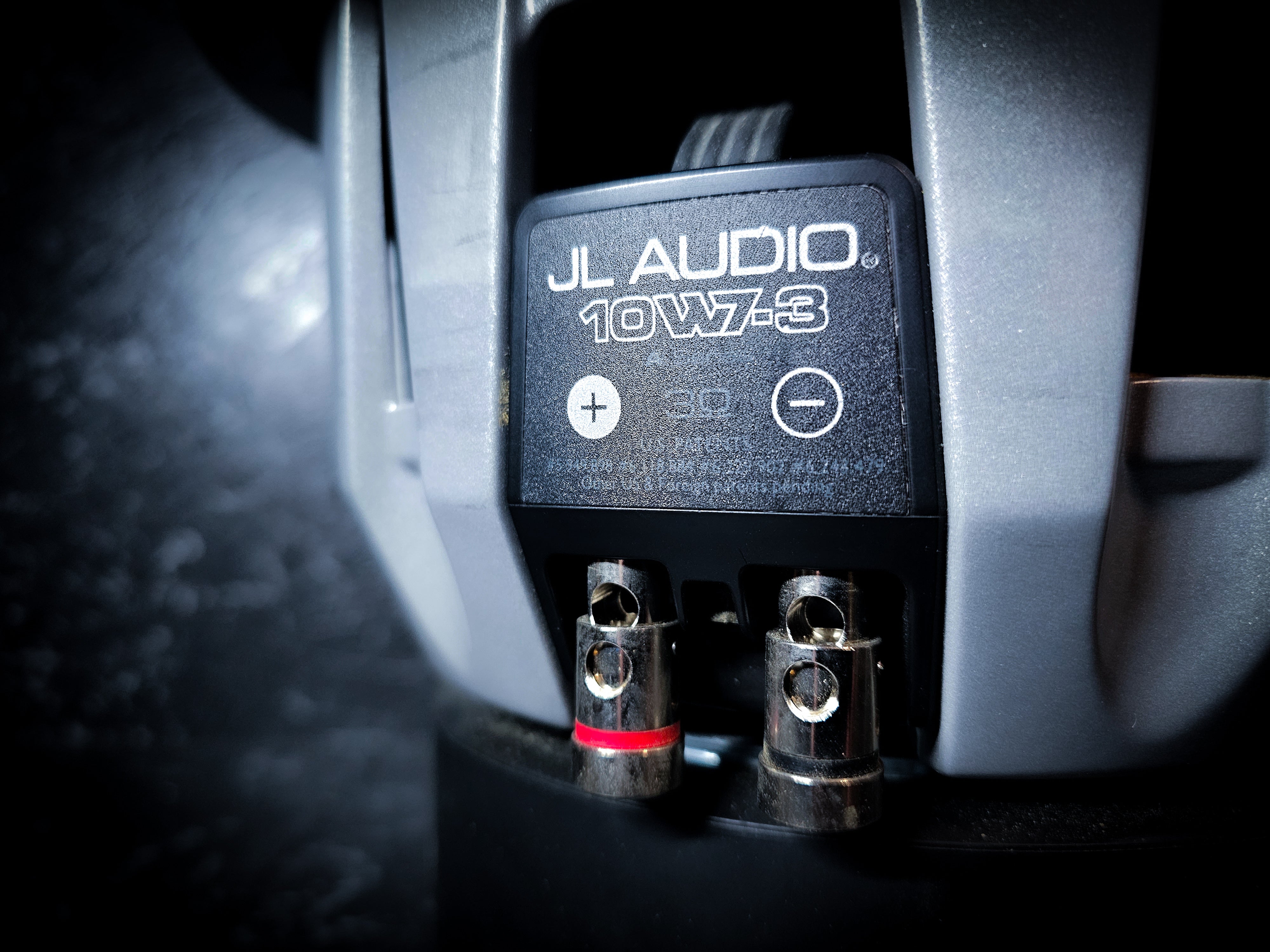 JL Audio 10" 10W7-3 750watt Rms Comp Subwoofer
