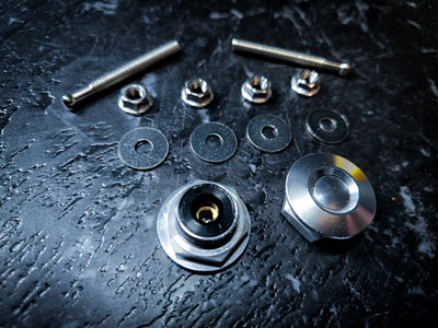 Button Style SILVER Fender Quick Release Kit