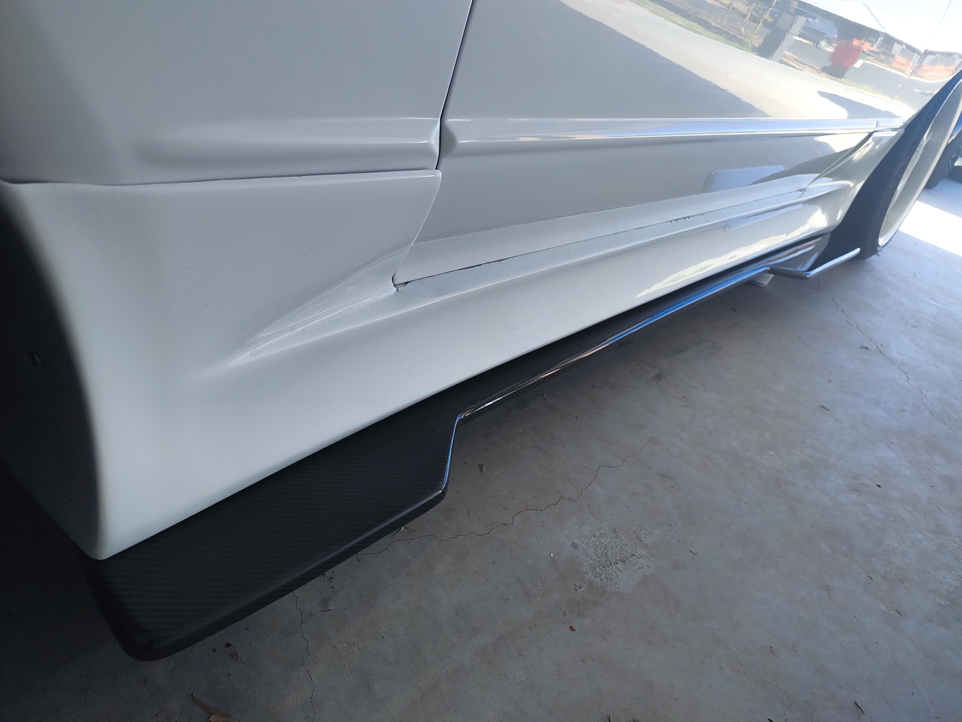 R32 Nissan Skyline Pandem Style 188cm Sideskirt Genuine Carbon Fiber Extensions