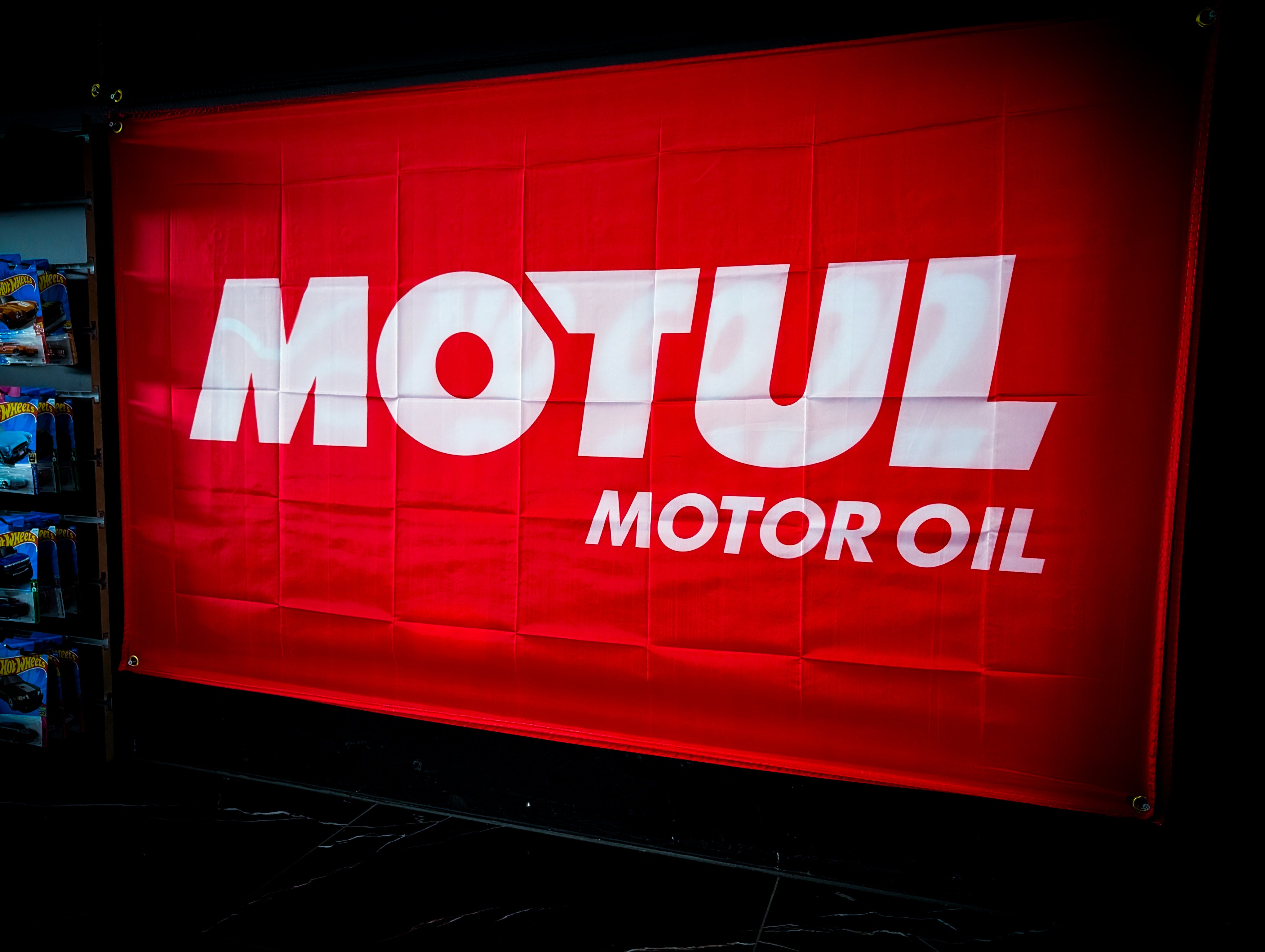 MOTUL Red and White Workshop Banner Flag