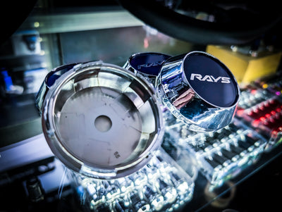 Volk Rays Style Challenge Series F ZERO/57PRO Chrome and Deep Blue Centre Caps