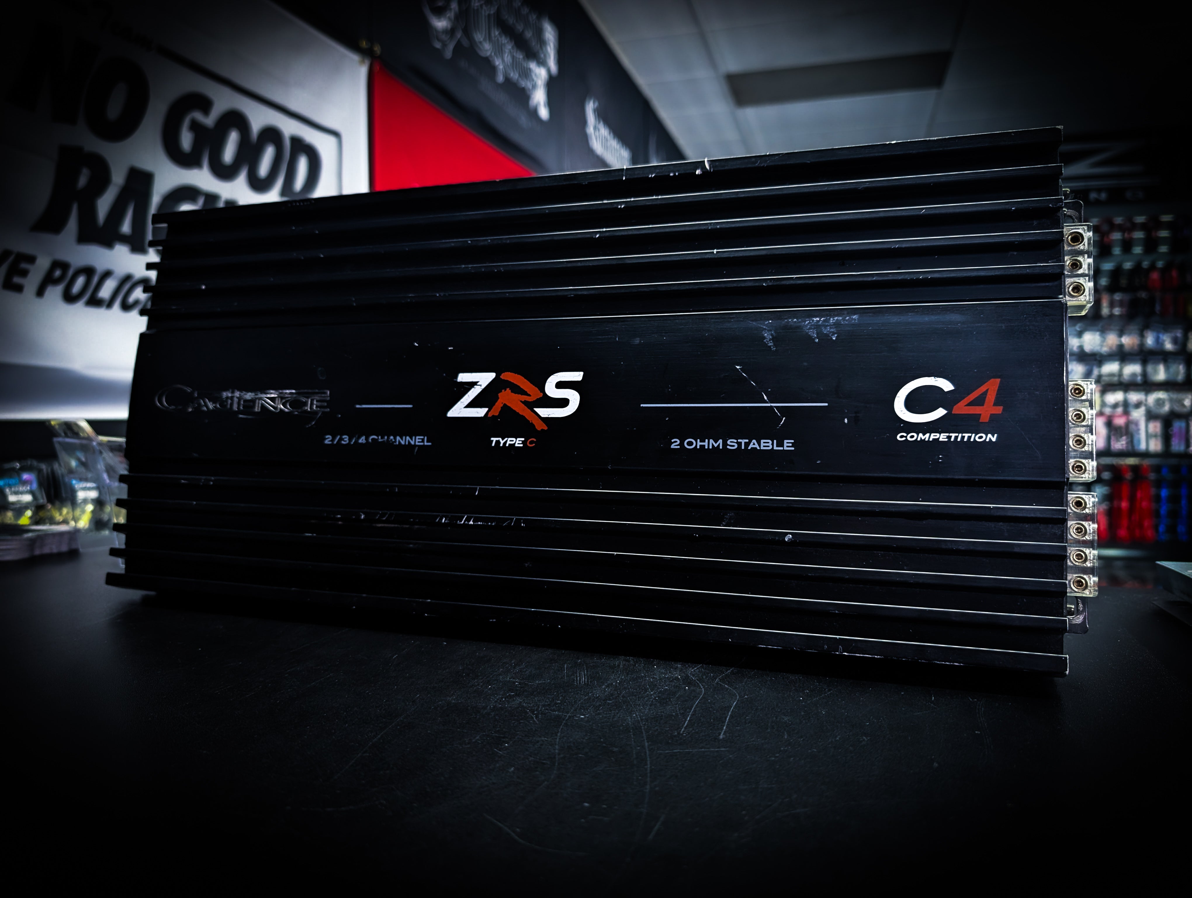 CADENCE ZRS Type C 4 Channel Competition 1800watt Amplifier