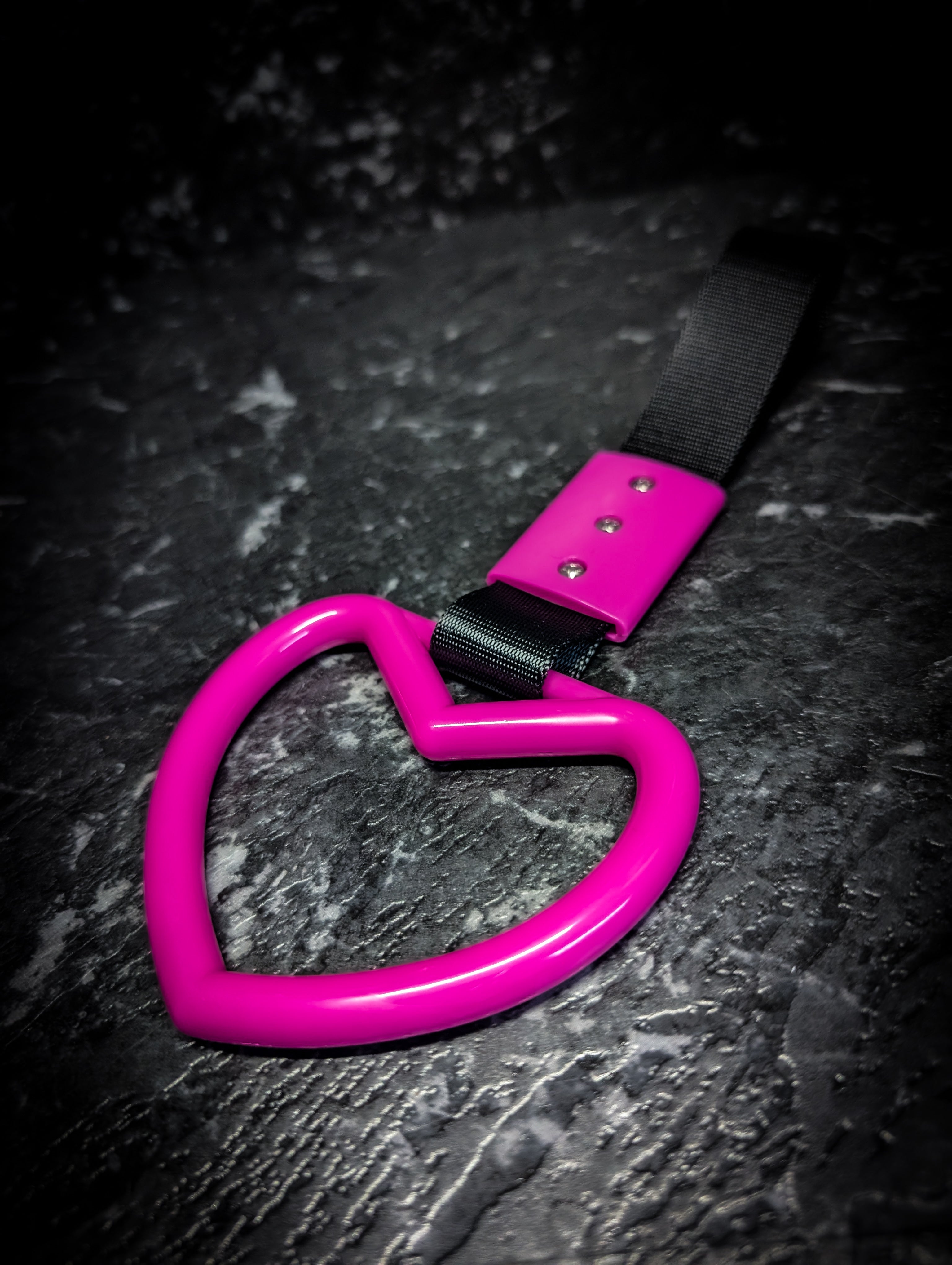 Tsurikawa Hot Pink Heart Train/Bus Handle