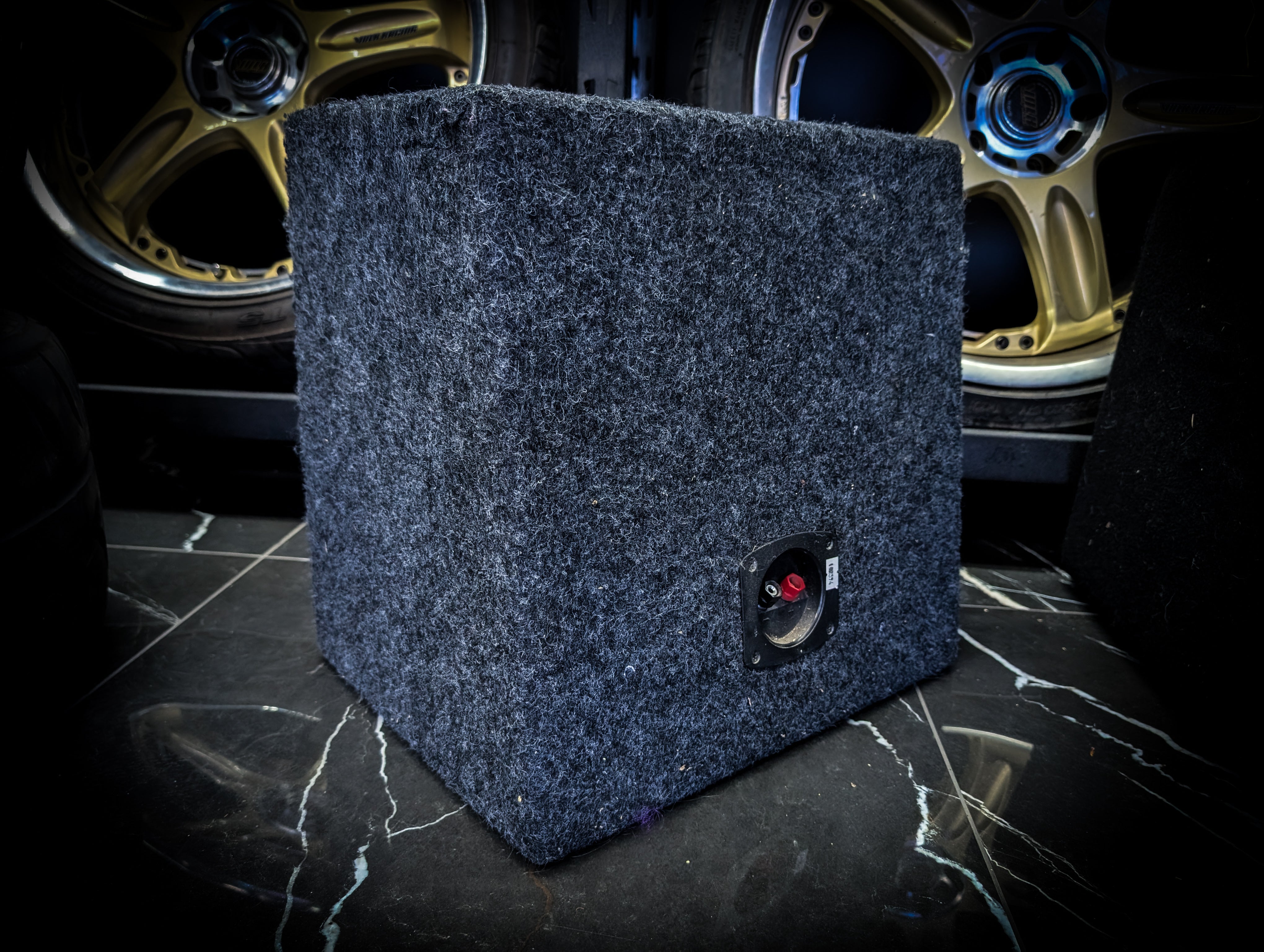 12" KICKER ES 800watt Ported Subwoofer