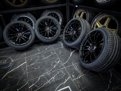 18" Rays Gram Light 57xtreme Concave Wheels x 4