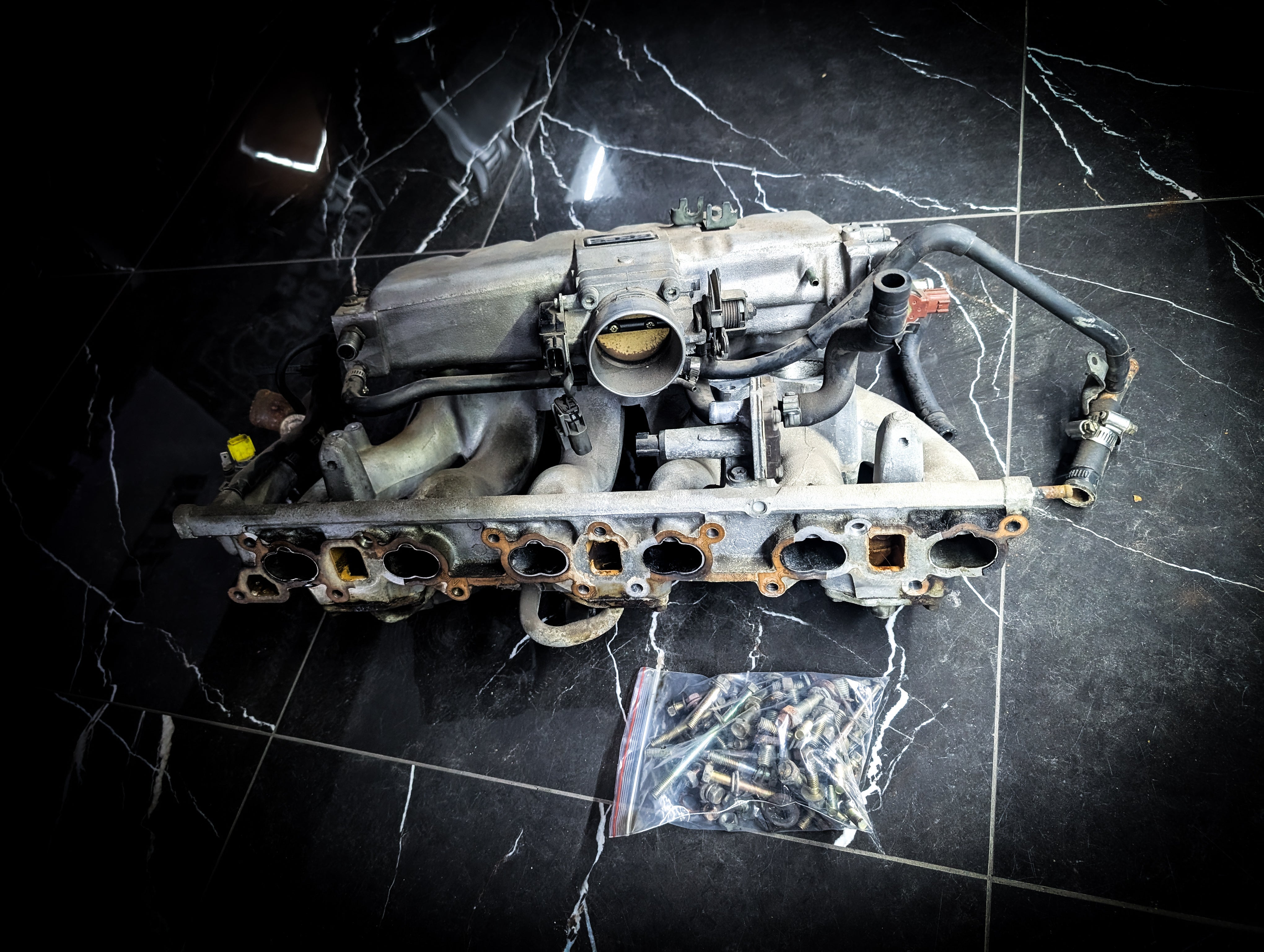 Nissan R32 Skyline ECCS OEM RB20DET Intake Manifold