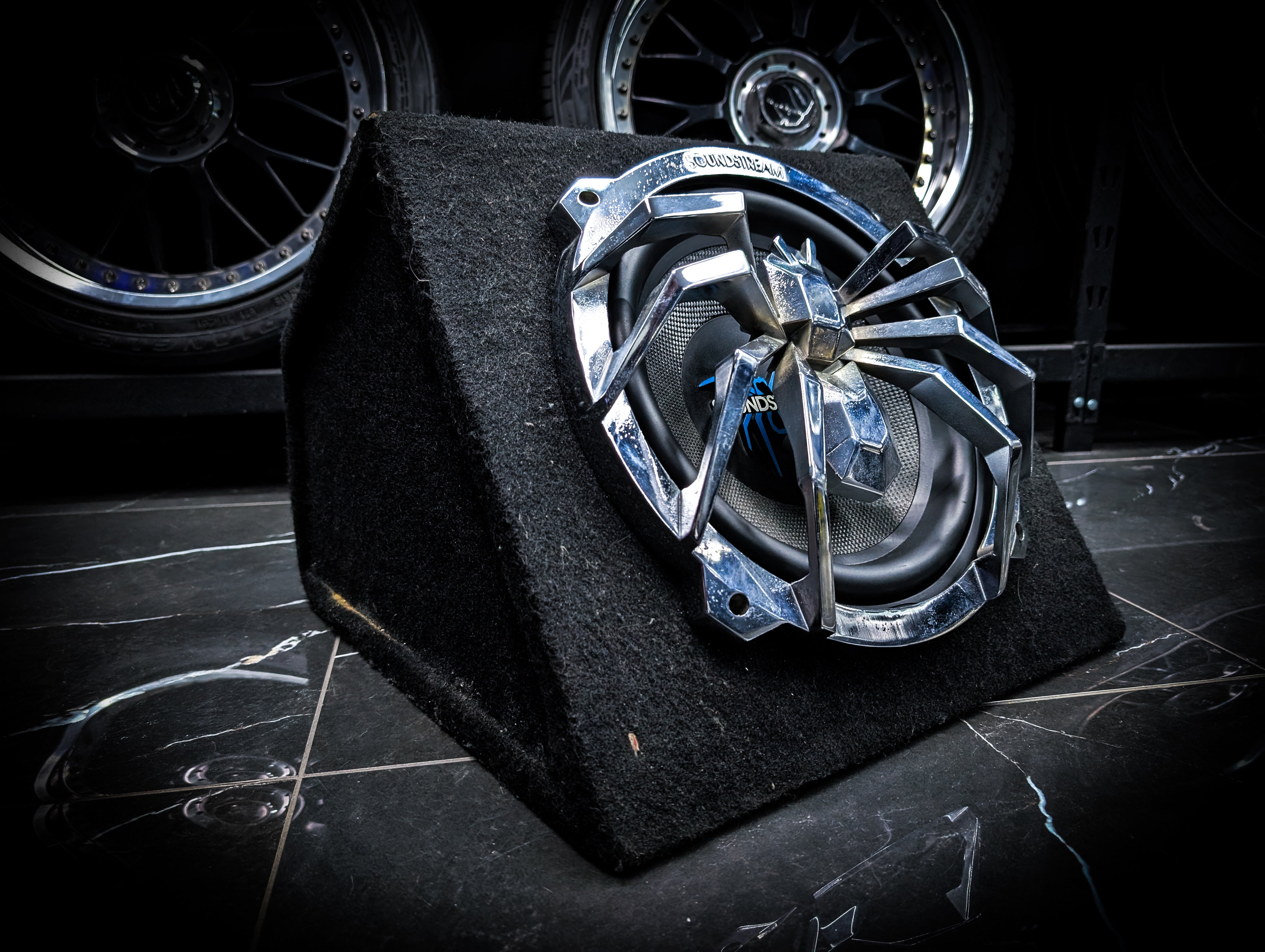 12" Soundstream 700watt Subwoofer